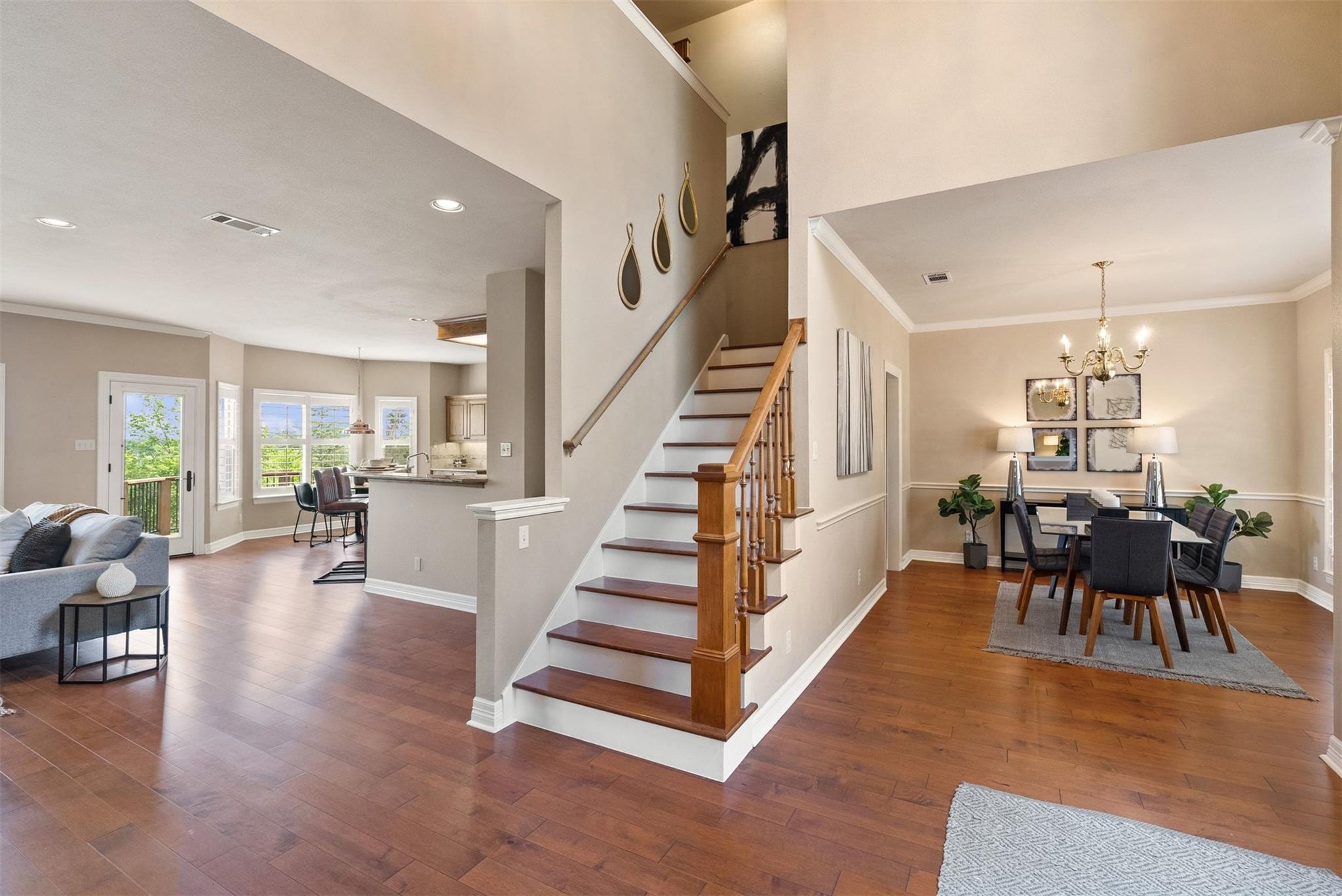 6608 Winterberry Dr, Austin, TX 78750