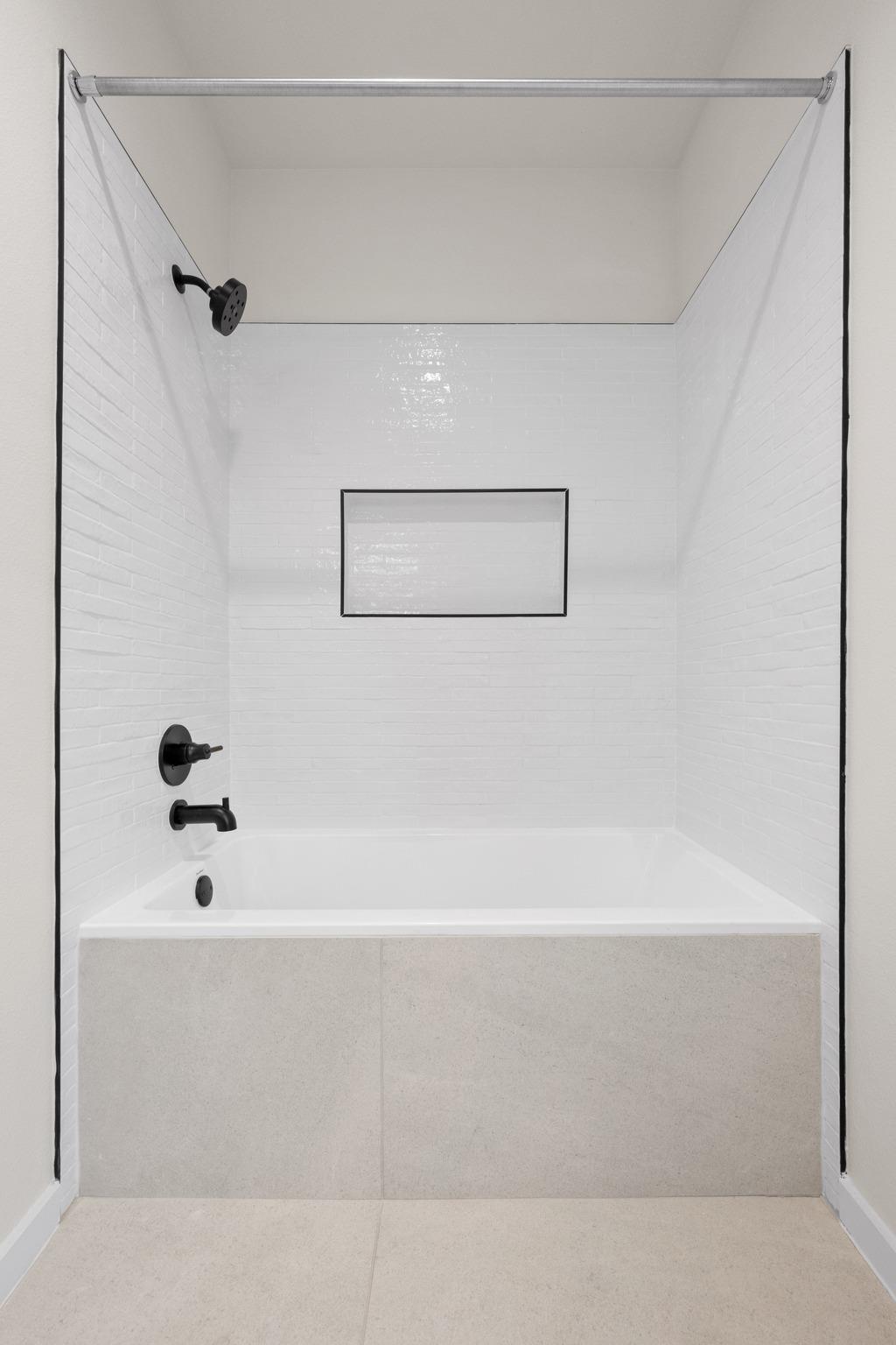 2309 Montopolis Dr # 7, Austin, TX 78741