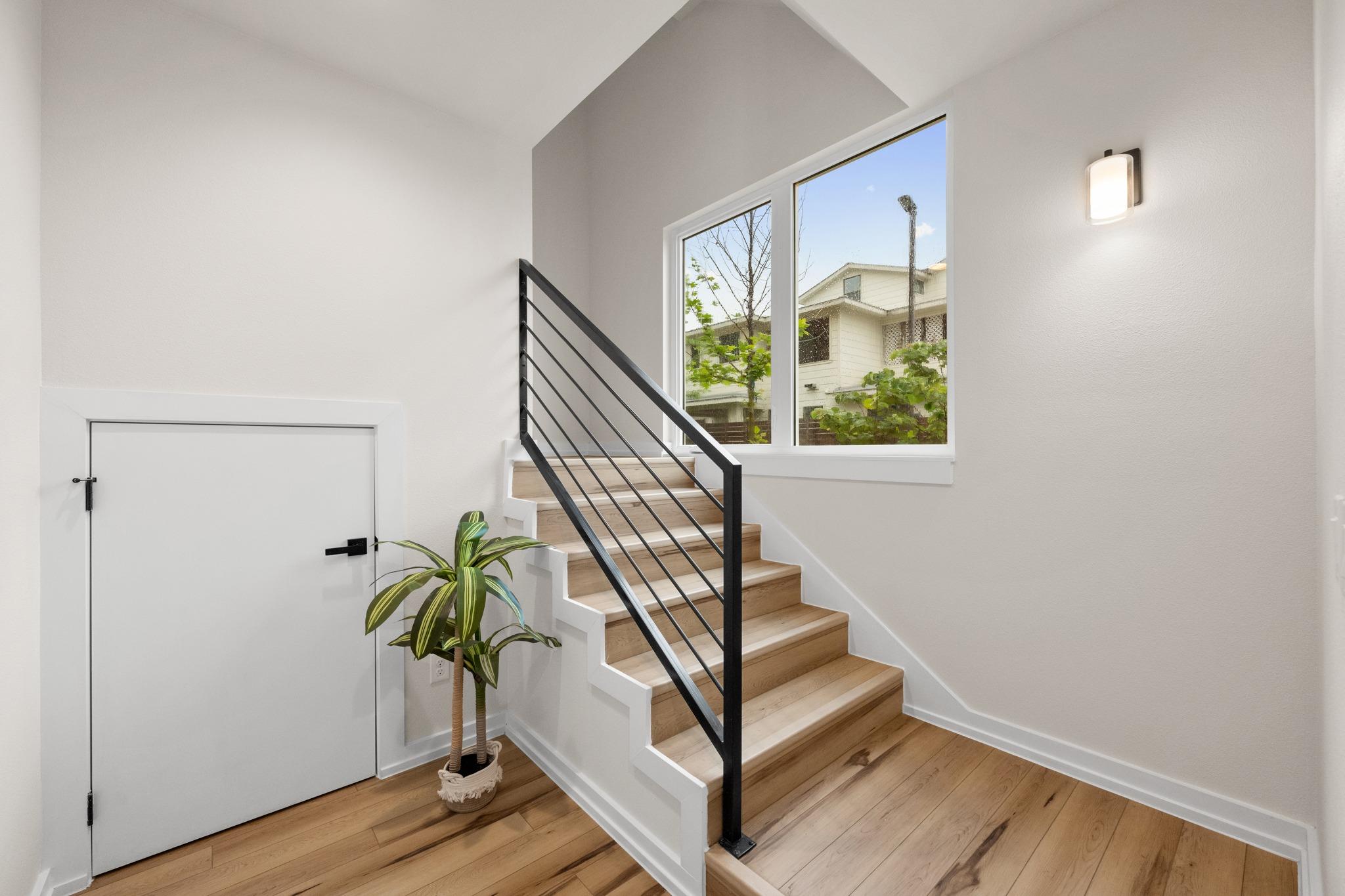 2309 Montopolis Dr # 7, Austin, TX 78741