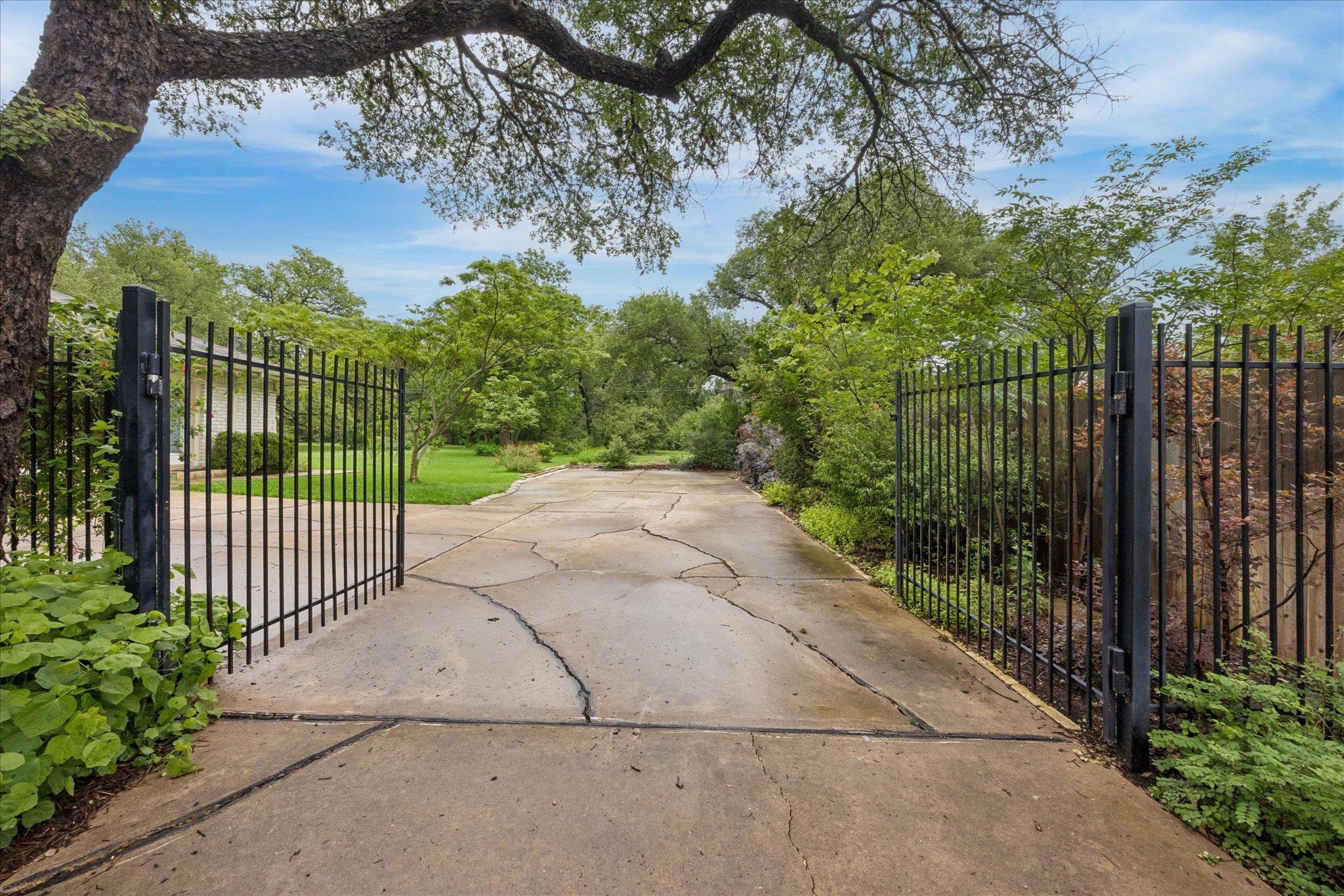 11403 Centennial Trl, Austin, TX 78726