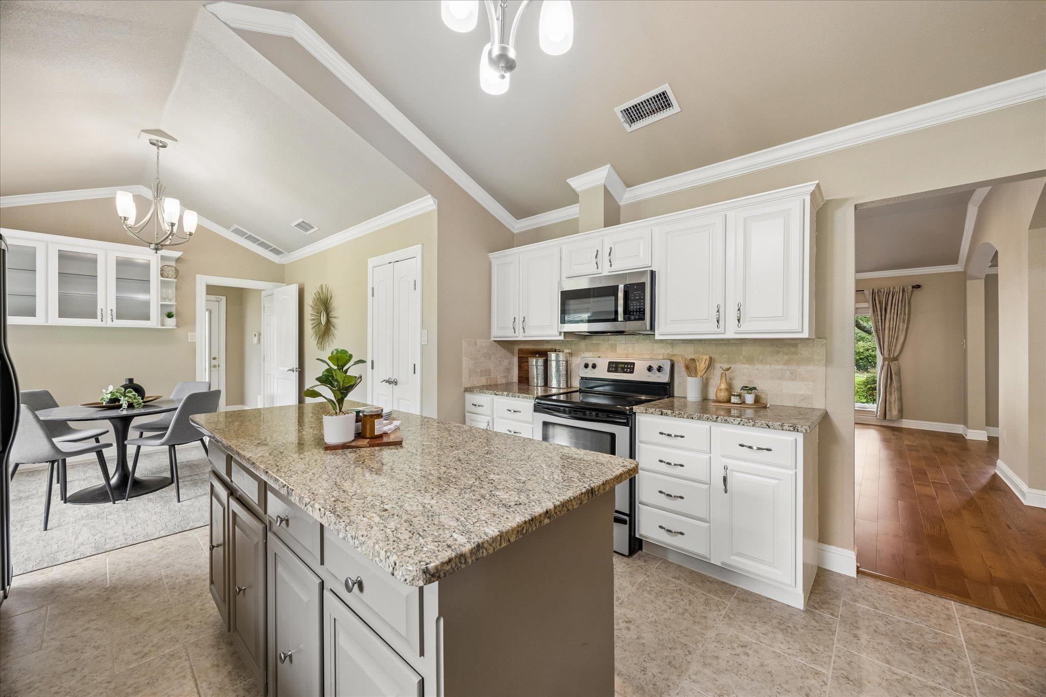 11403 Centennial Trl, Austin, TX 78726