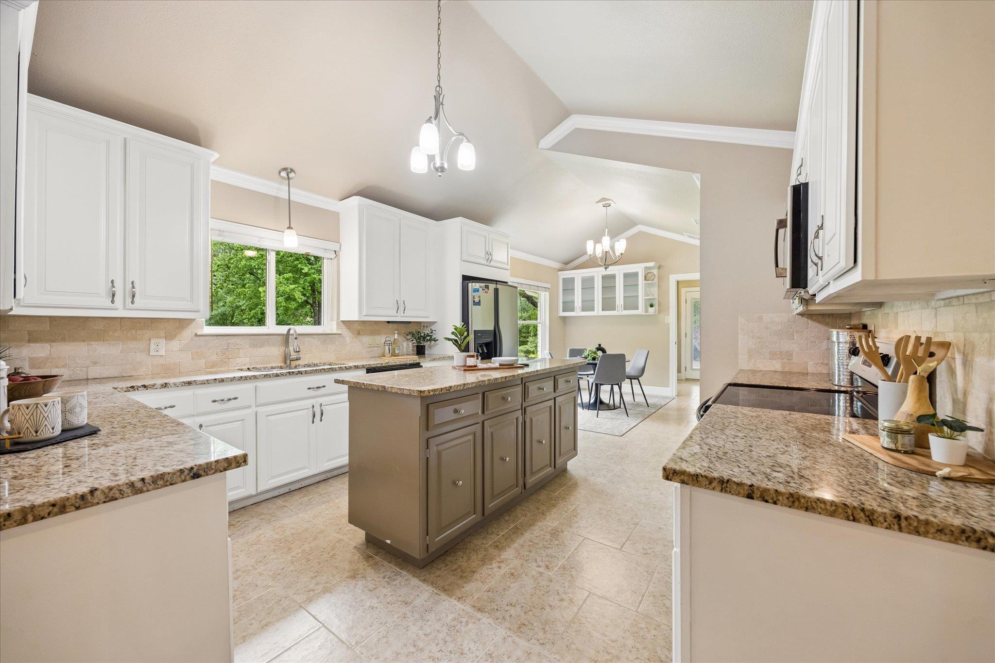 11403 Centennial Trl, Austin, TX 78726