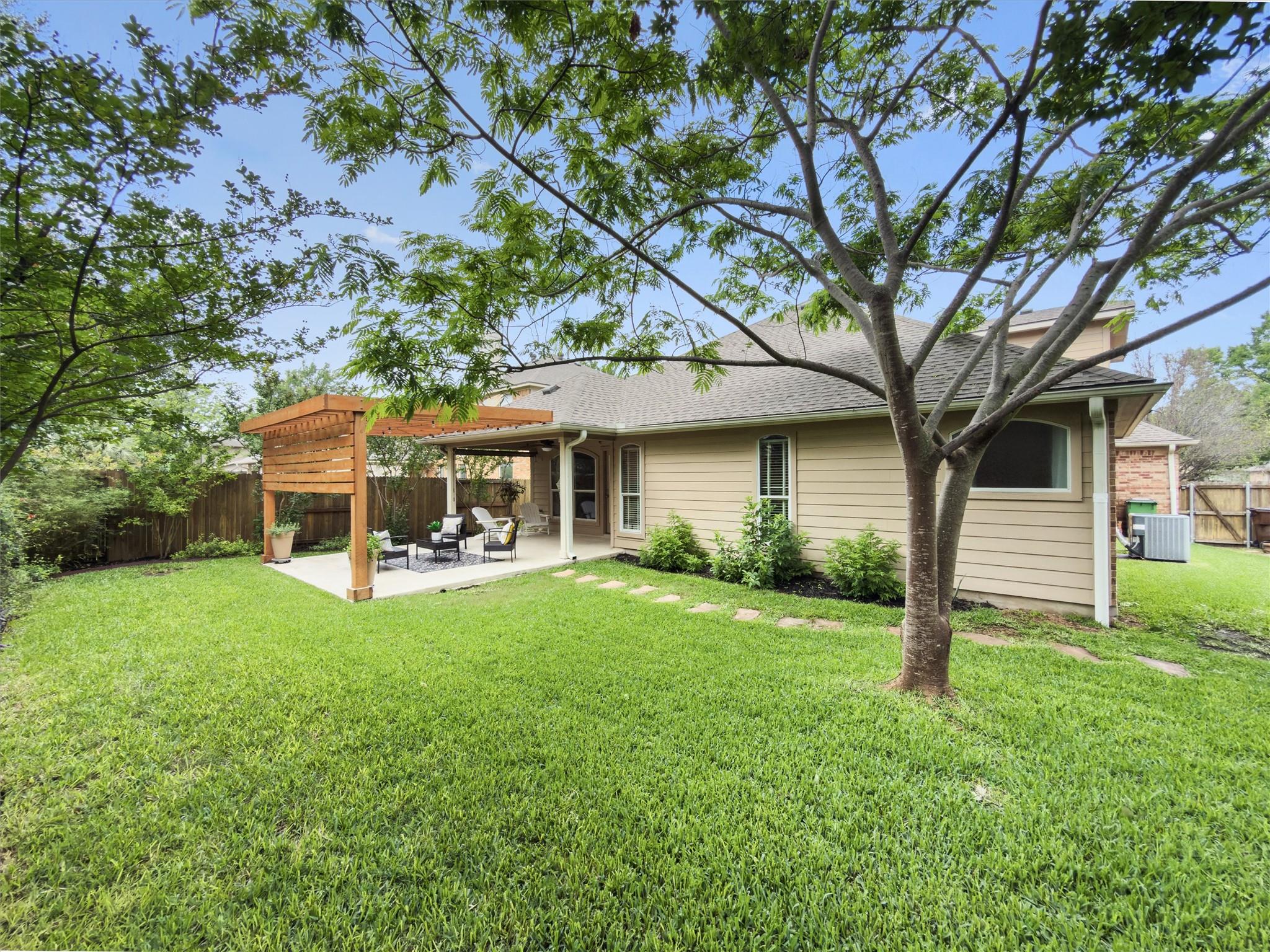 1513 Homewood Cir, Round Rock, TX 78665