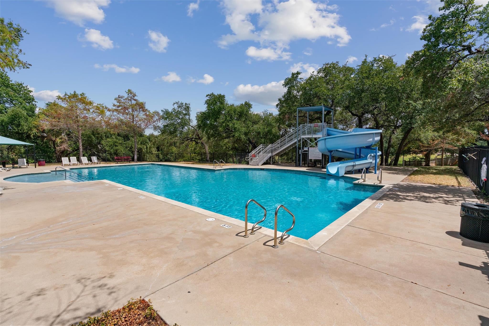 1513 Homewood Cir, Round Rock, TX 78665