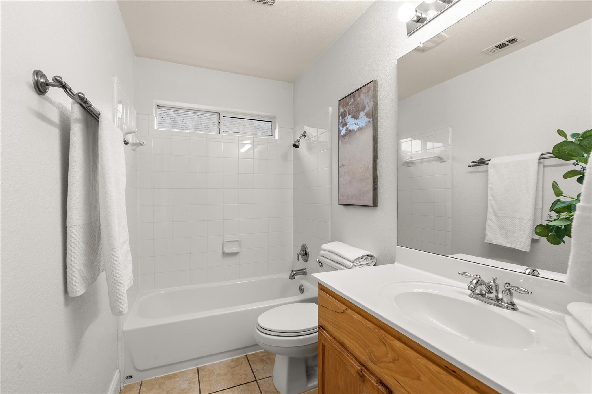 1513 Homewood Cir, Round Rock, TX 78665