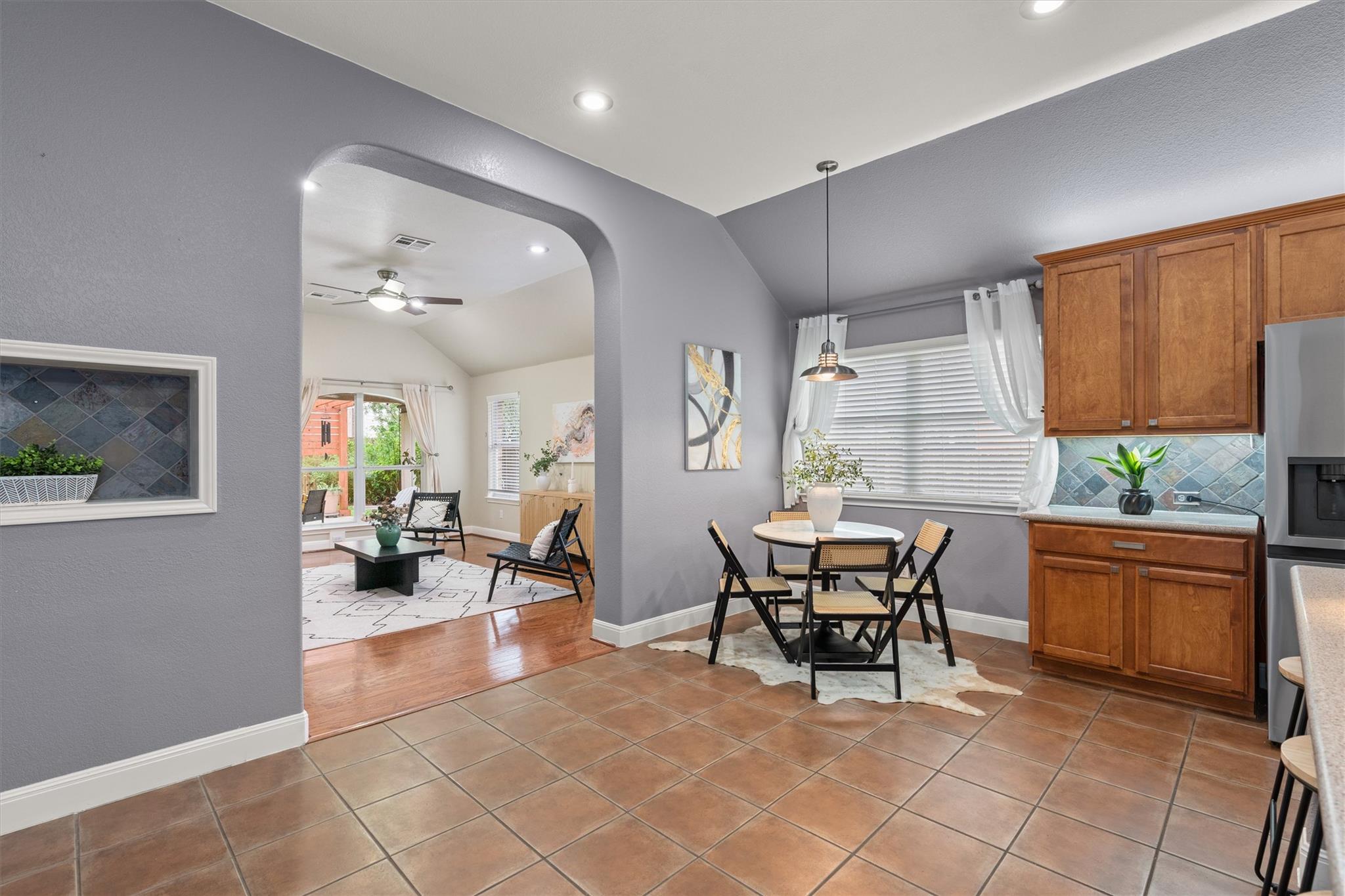 1513 Homewood Cir, Round Rock, TX 78665