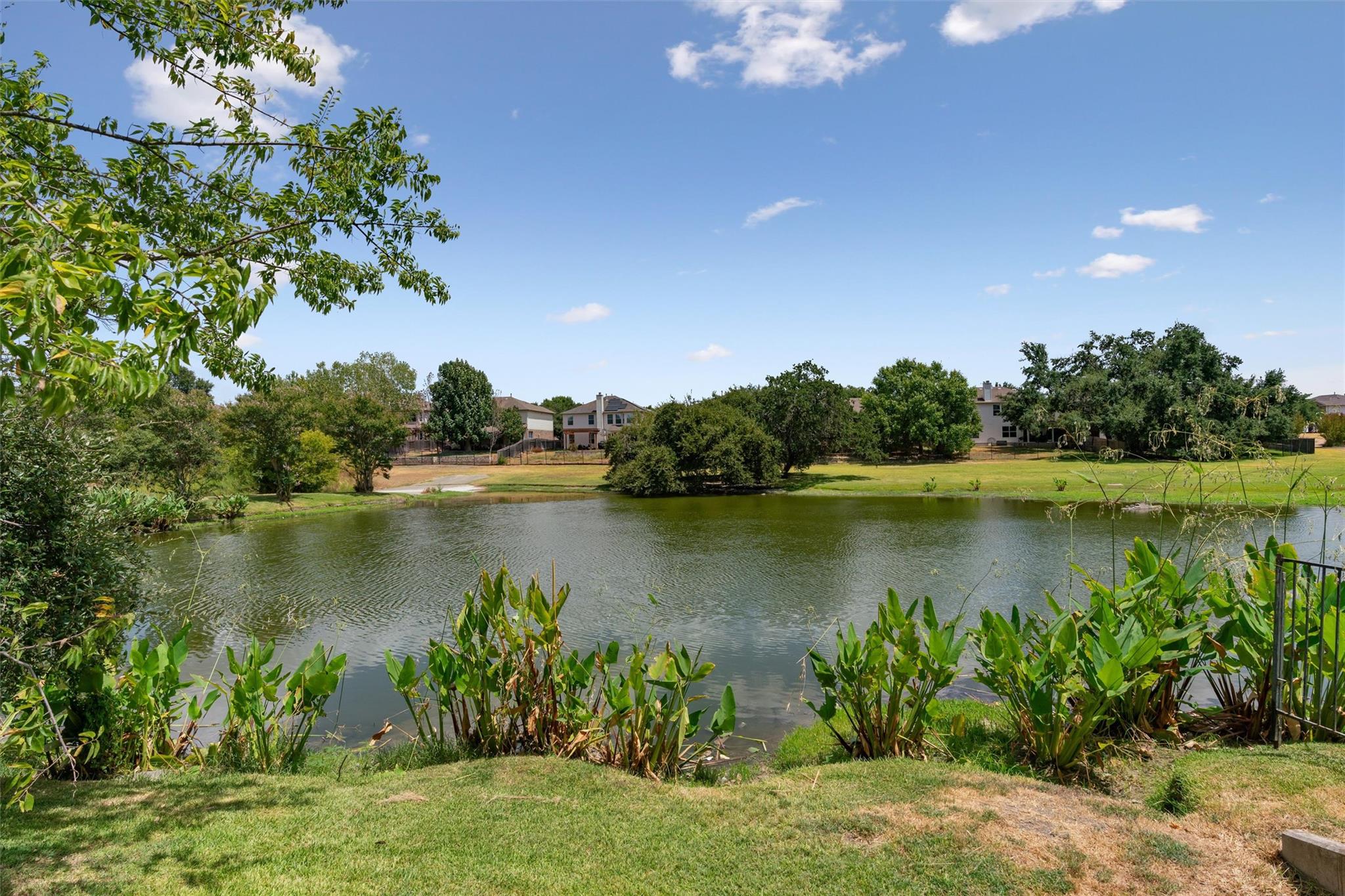 1513 Homewood Cir, Round Rock, TX 78665