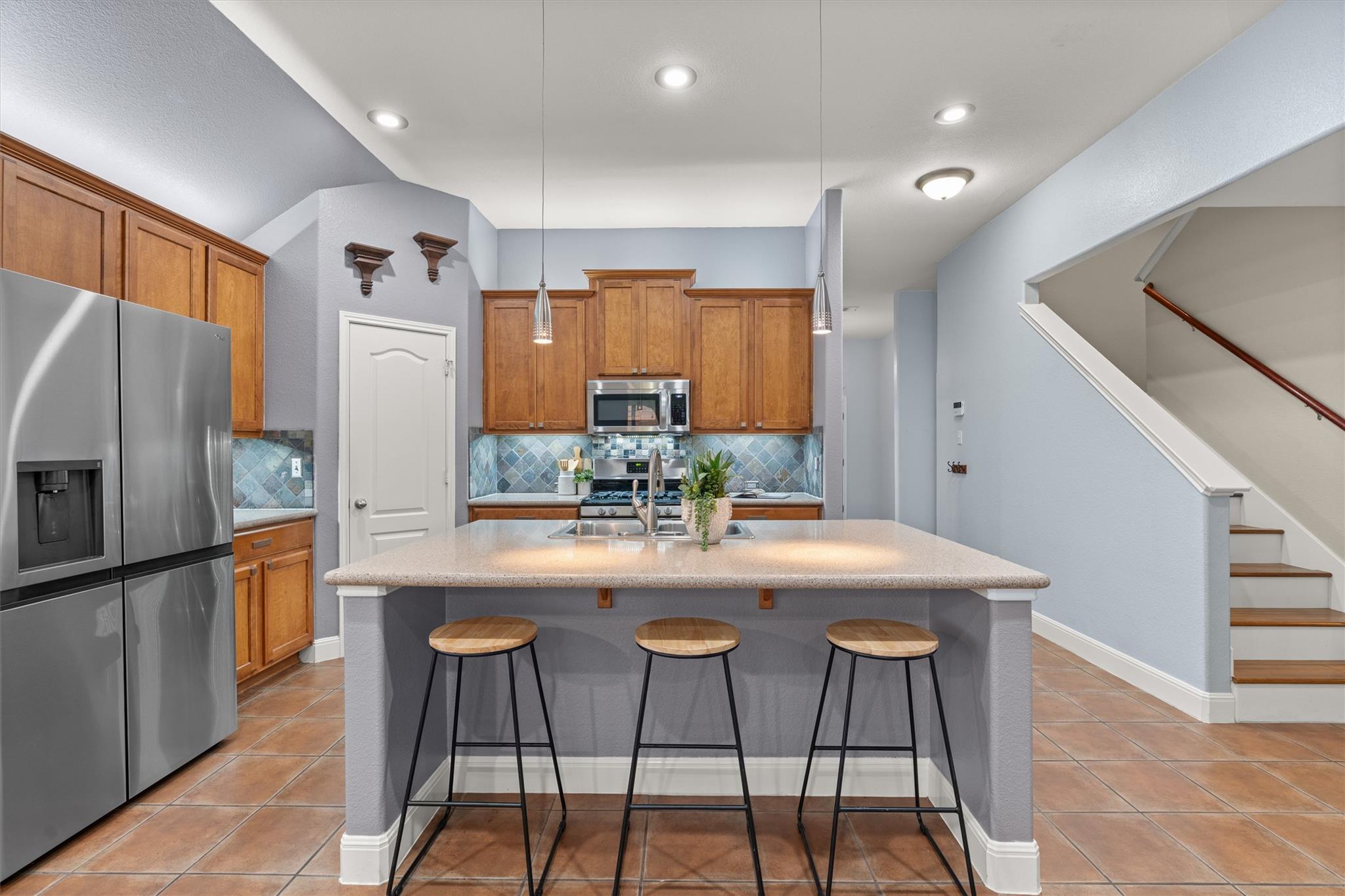 1513 Homewood Cir, Round Rock, TX 78665