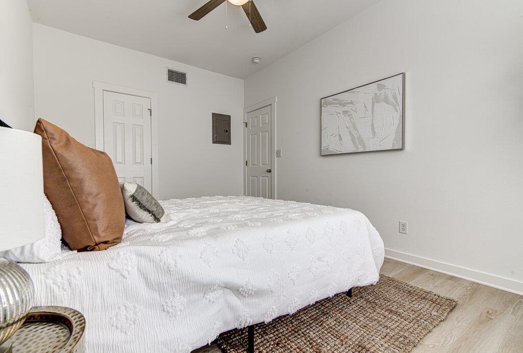 2106 Cullen Ave # 208, Austin, TX 78757