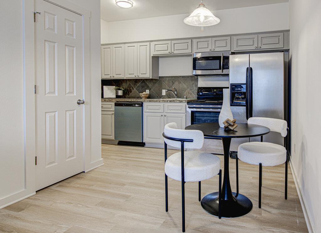 2106 Cullen Ave # 208, Austin, TX 78757