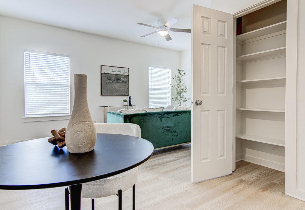 2106 Cullen Ave # 208, Austin, TX 78757