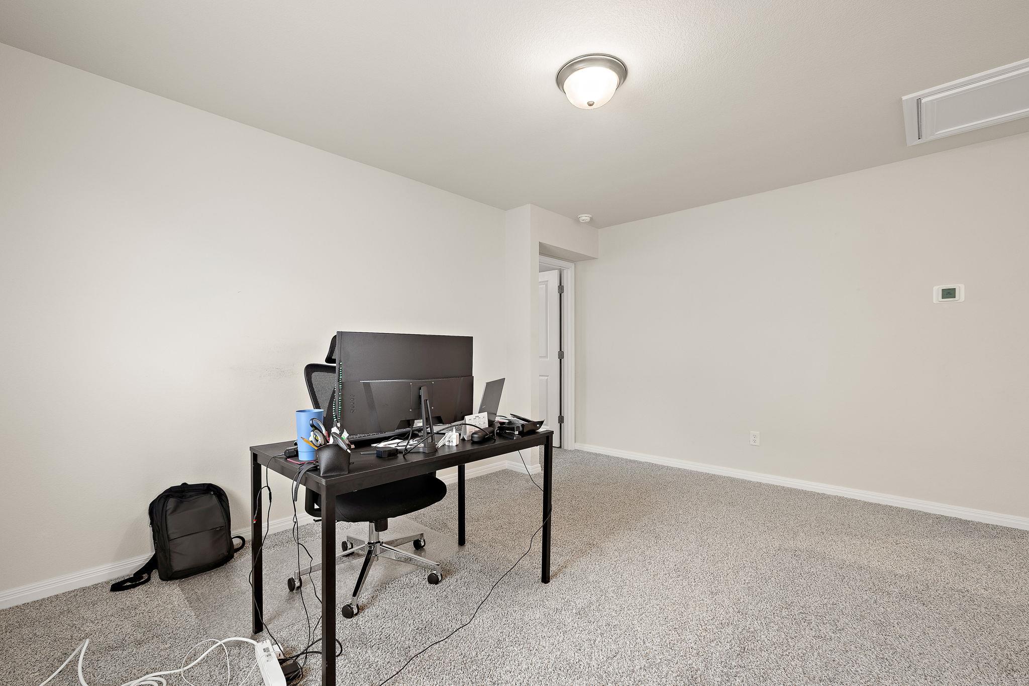 129 Greenway Ln, Georgetown, TX 78628