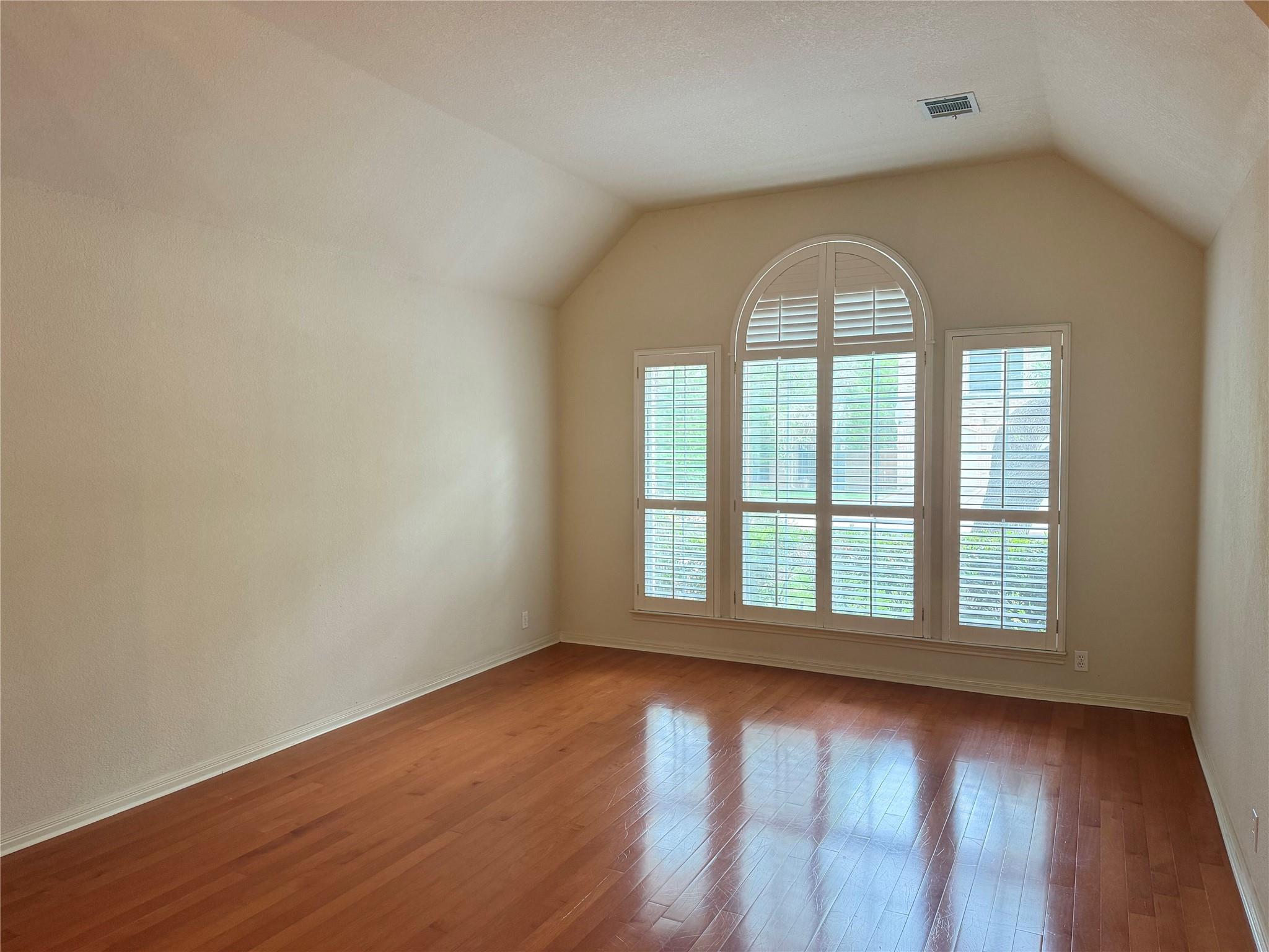 10228 Open Gate Dr, Austin, TX 78726