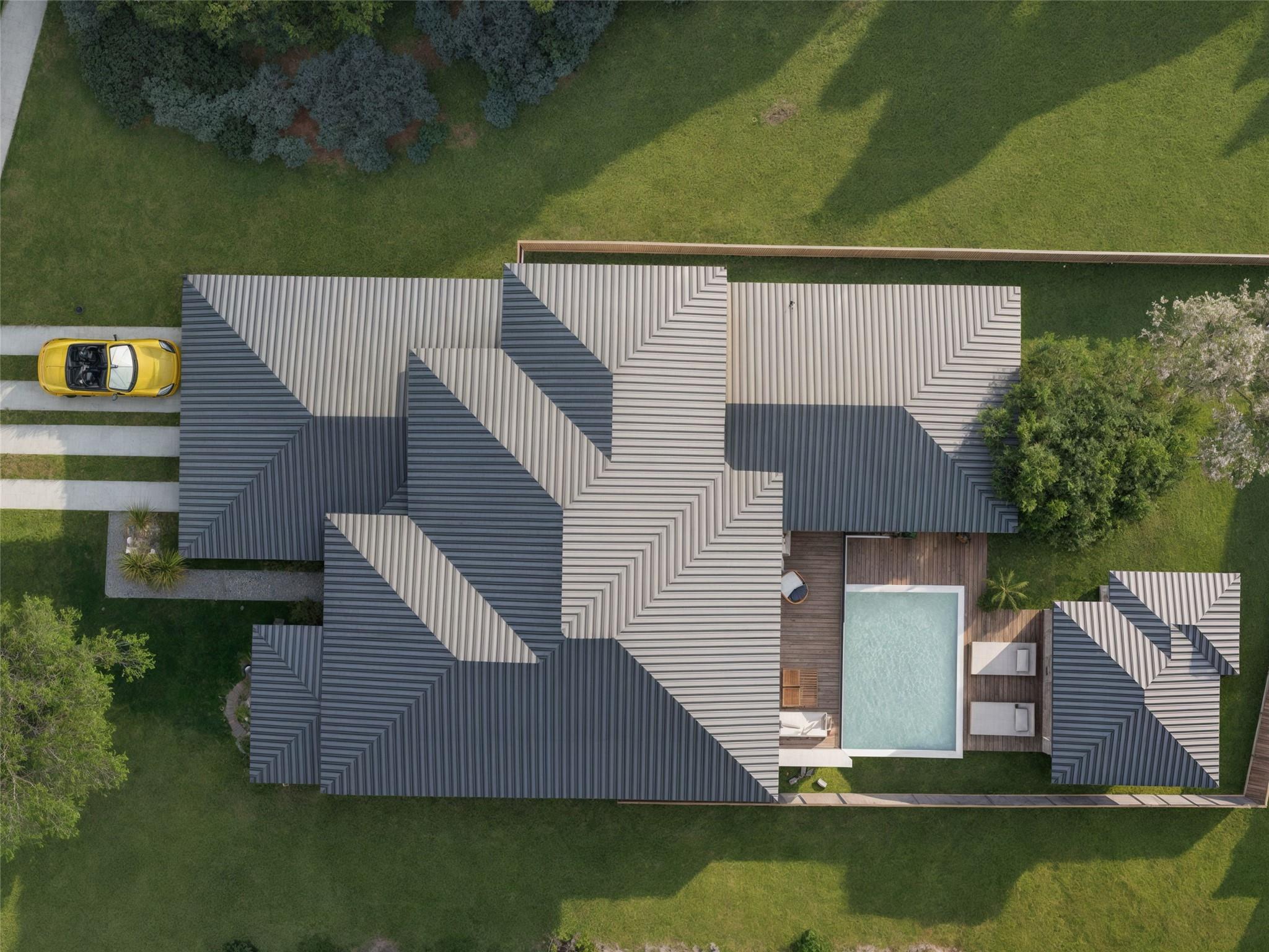 2102 La Casa Dr, Austin, TX 78704