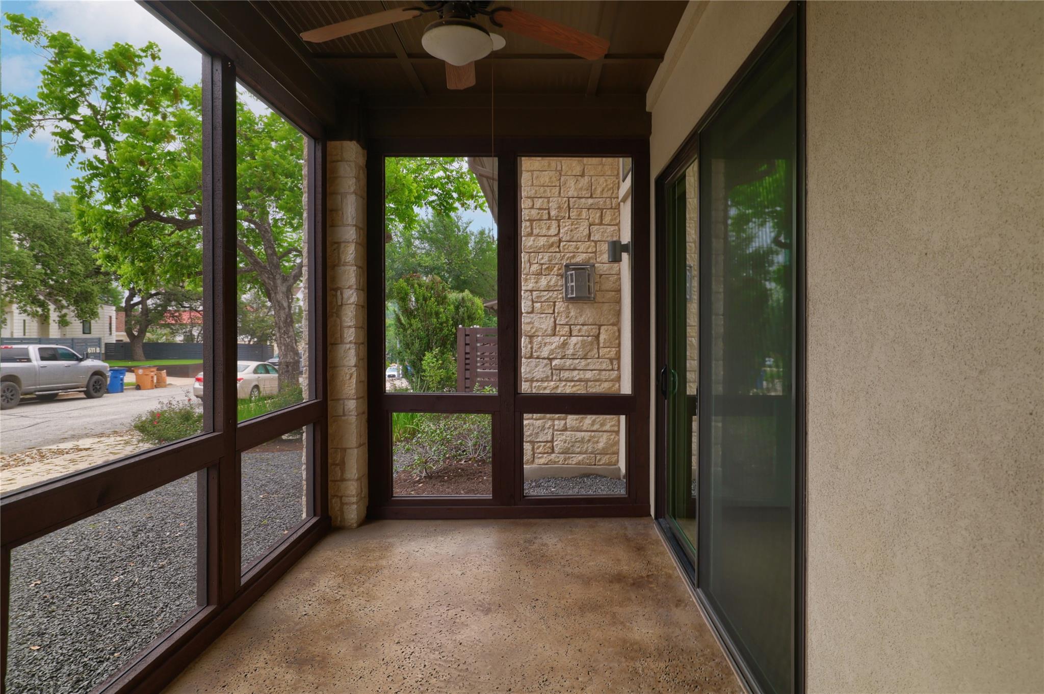 701 Josephine St, Austin, TX 78704