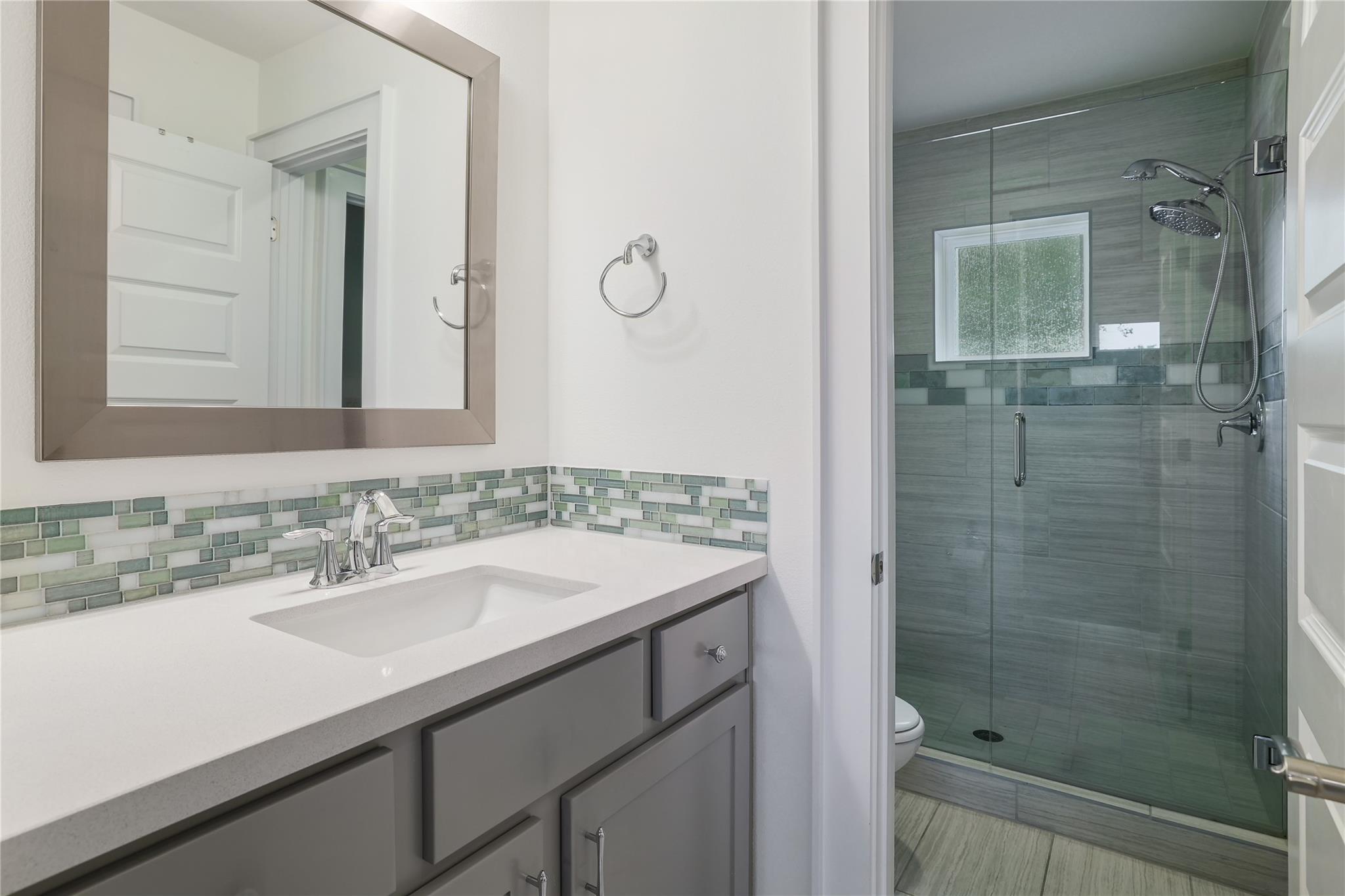 701 Josephine St, Austin, TX 78704