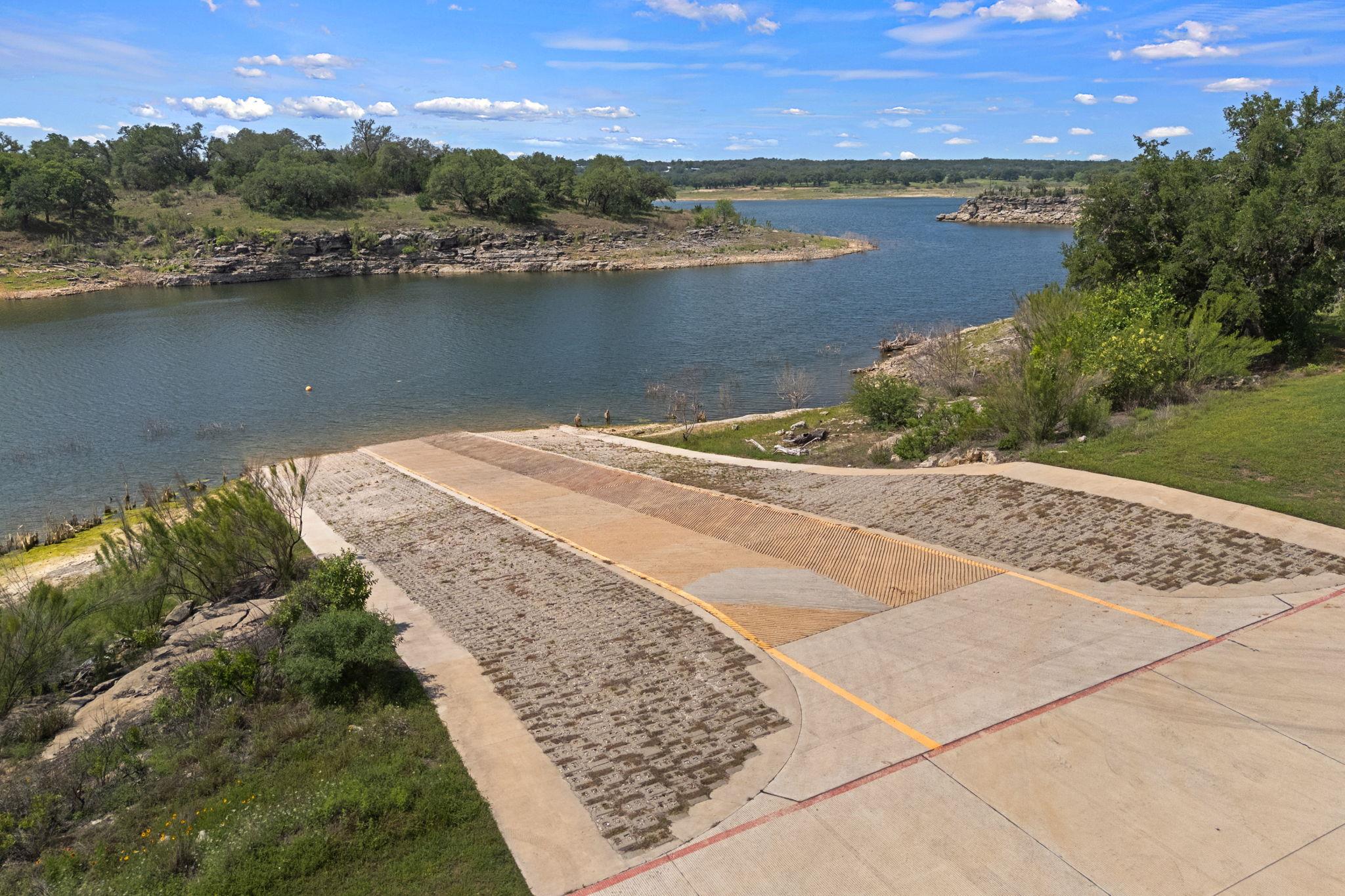 22601 Maidengrass Ln, Lago Vista, TX 78645