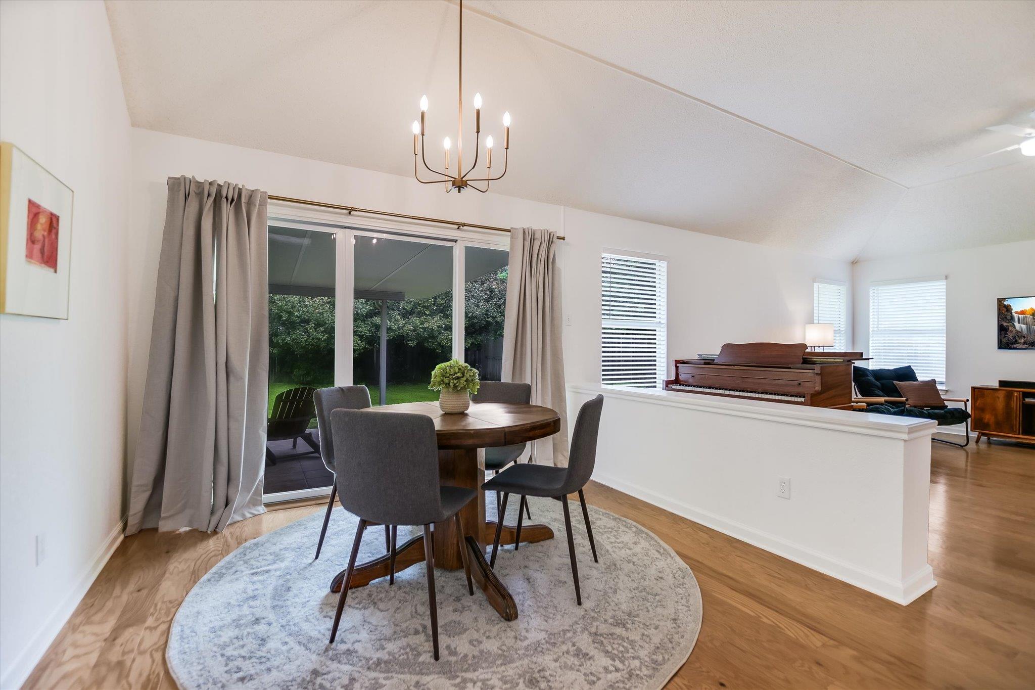 1202 Petunia Ln, Pflugerville, TX 78660