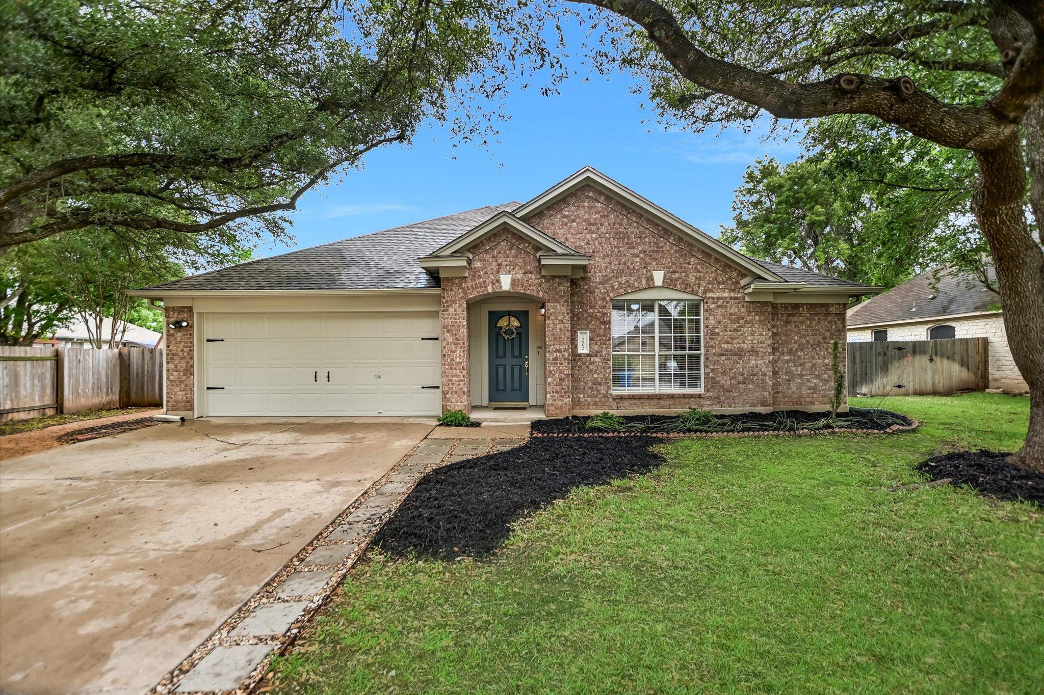 1202 Petunia Ln, Pflugerville, TX 78660
