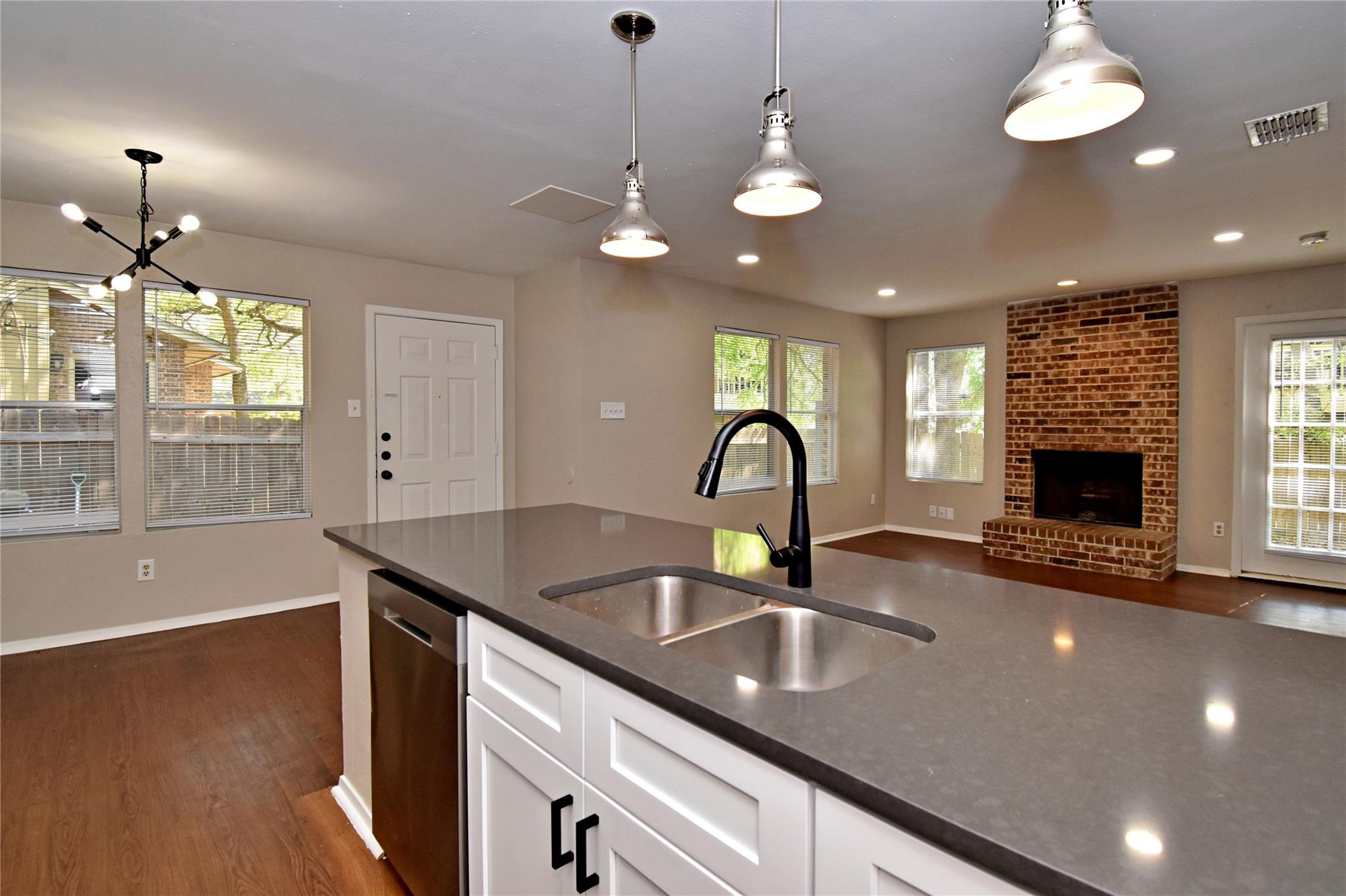 4411 Whispering Valley Dr # C, Austin, TX 78727