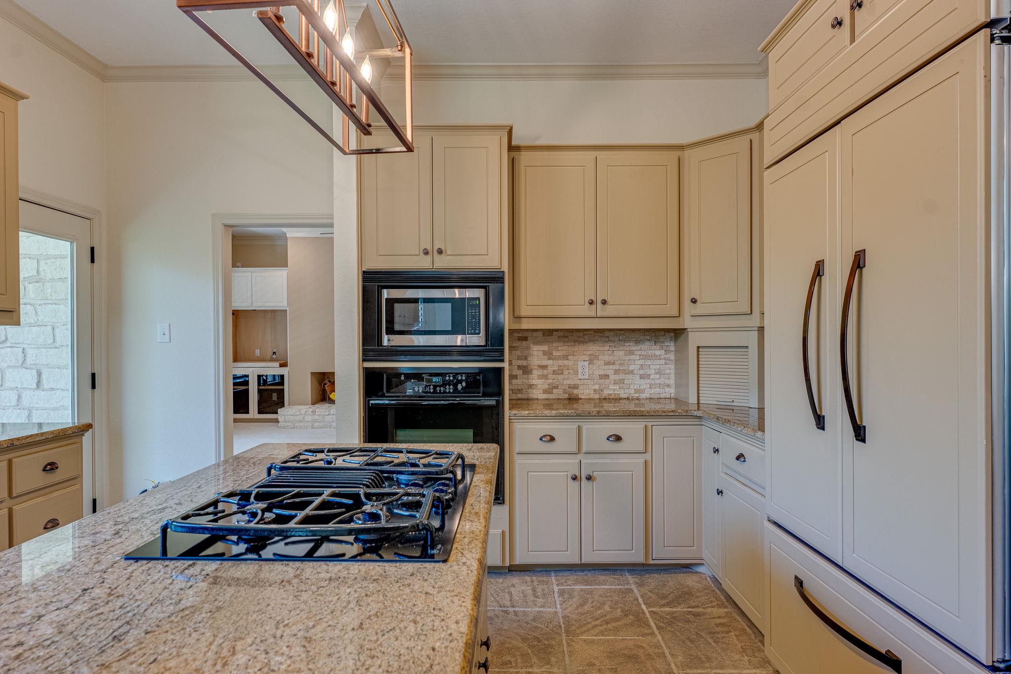 108 S El Reno Cv, Lakeway, TX 78734