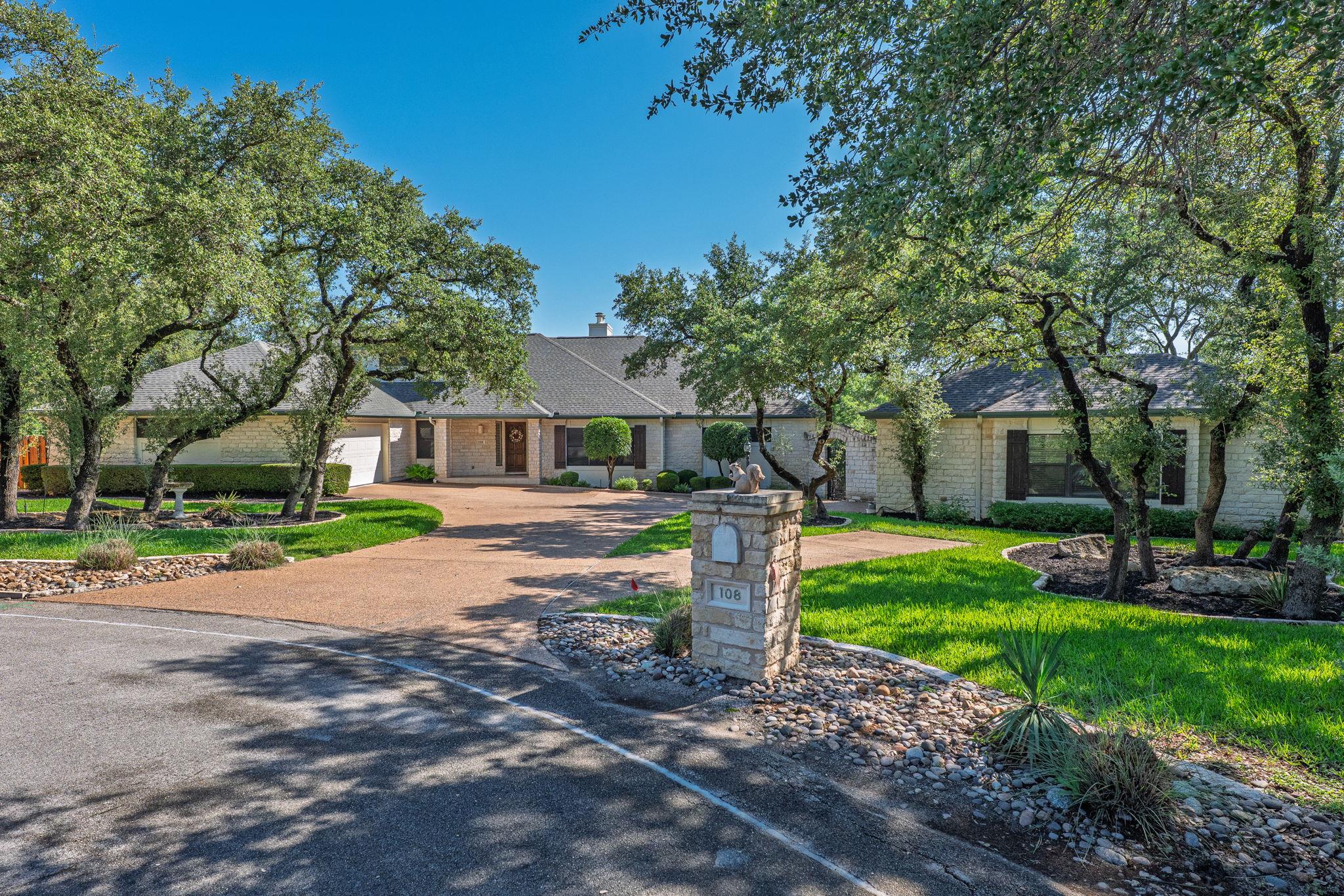 108 S El Reno Cv, Lakeway, TX 78734