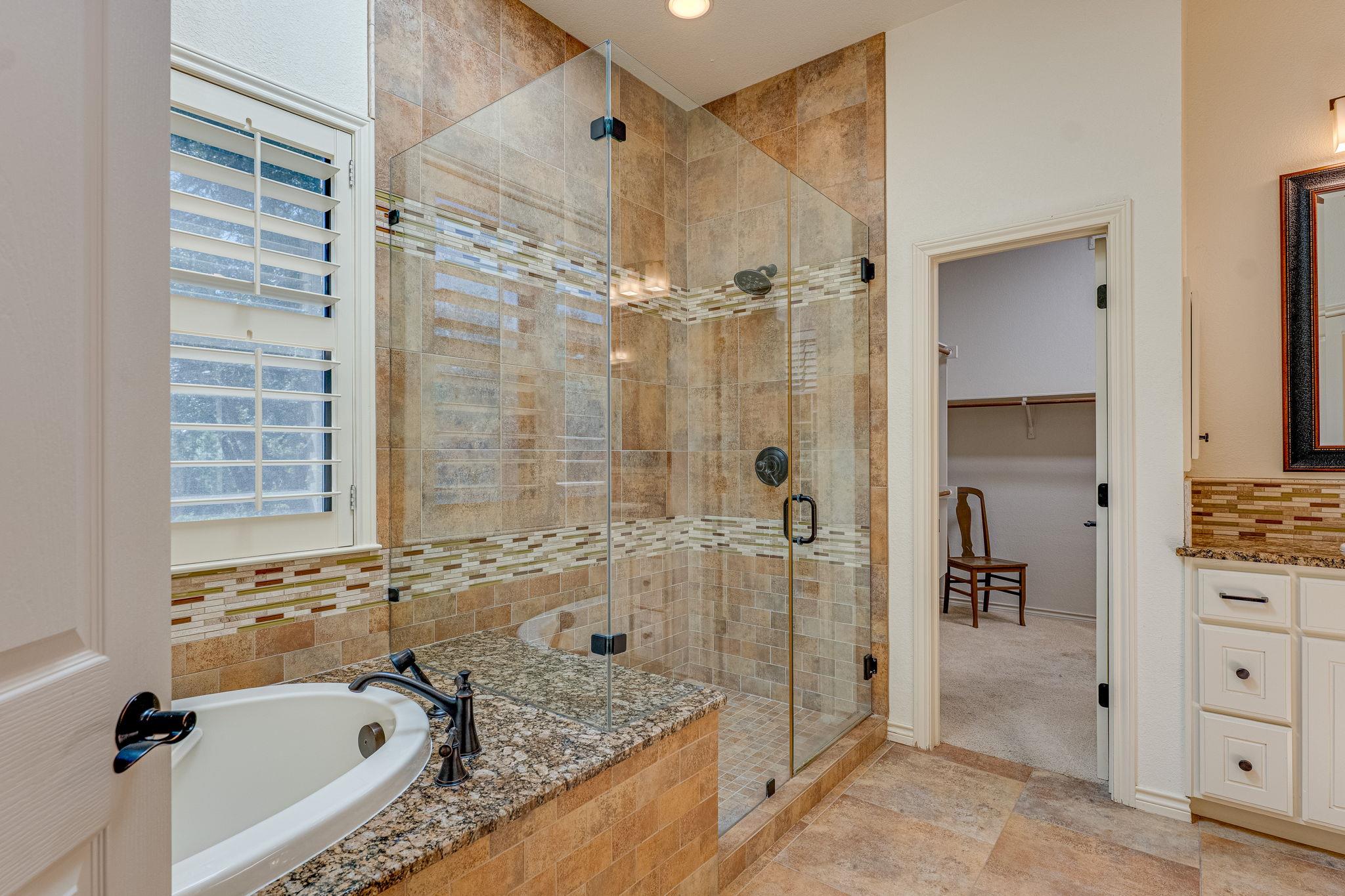 108 S El Reno Cv, Lakeway, TX 78734