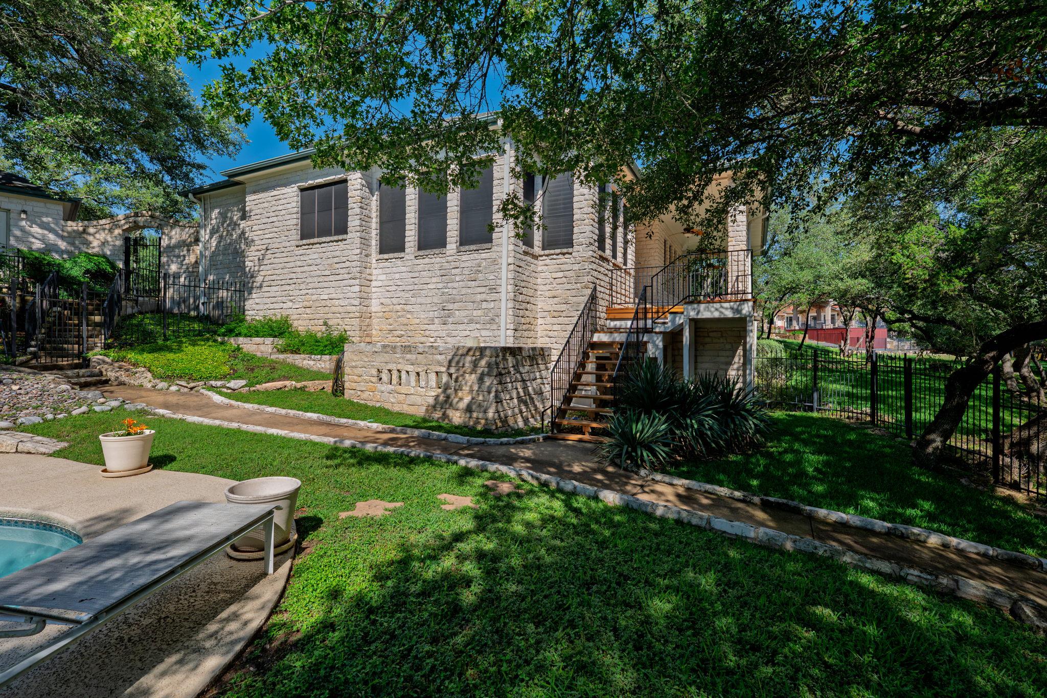 108 S El Reno Cv, Lakeway, TX 78734