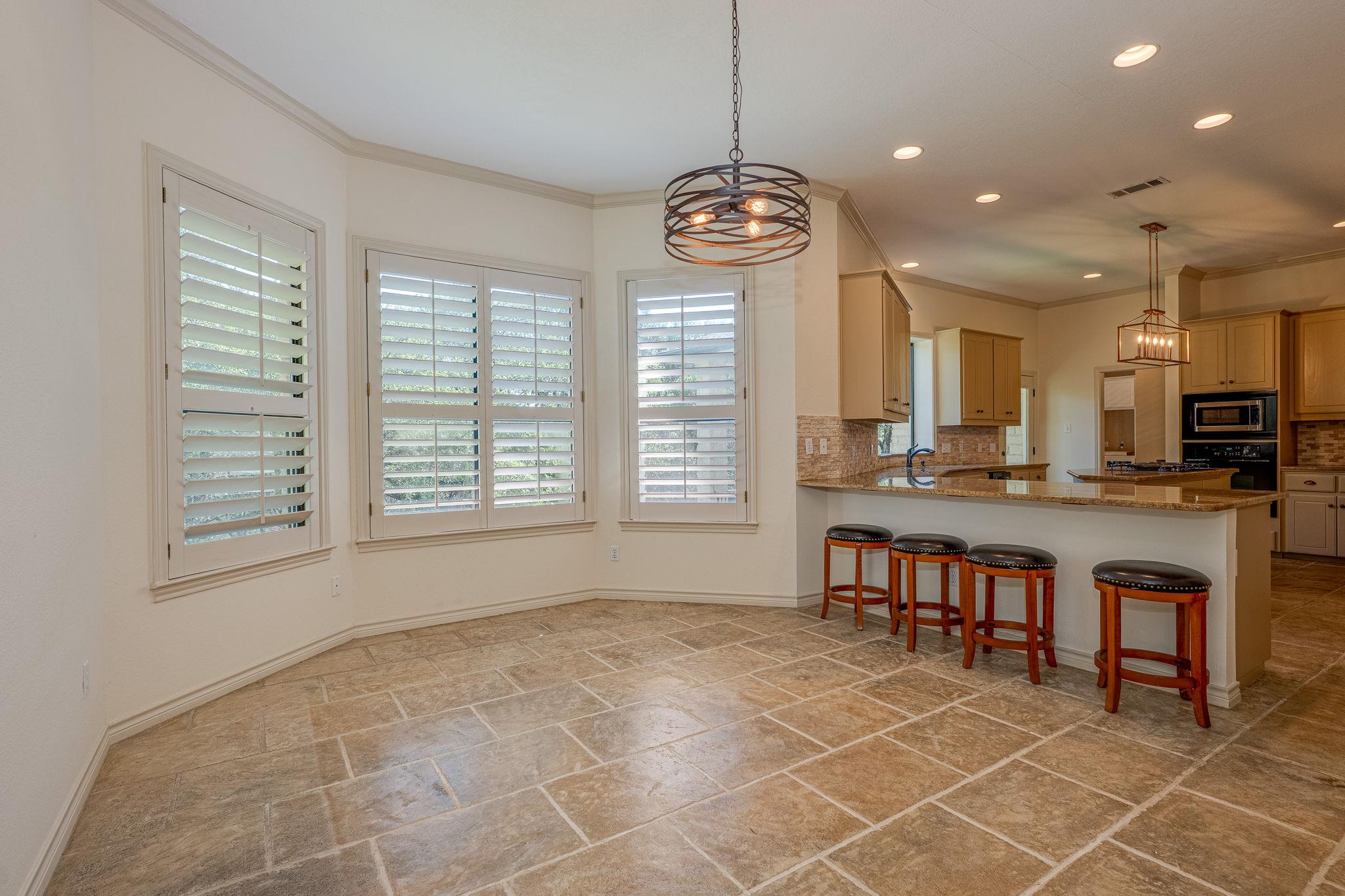 108 S El Reno Cv, Lakeway, TX 78734