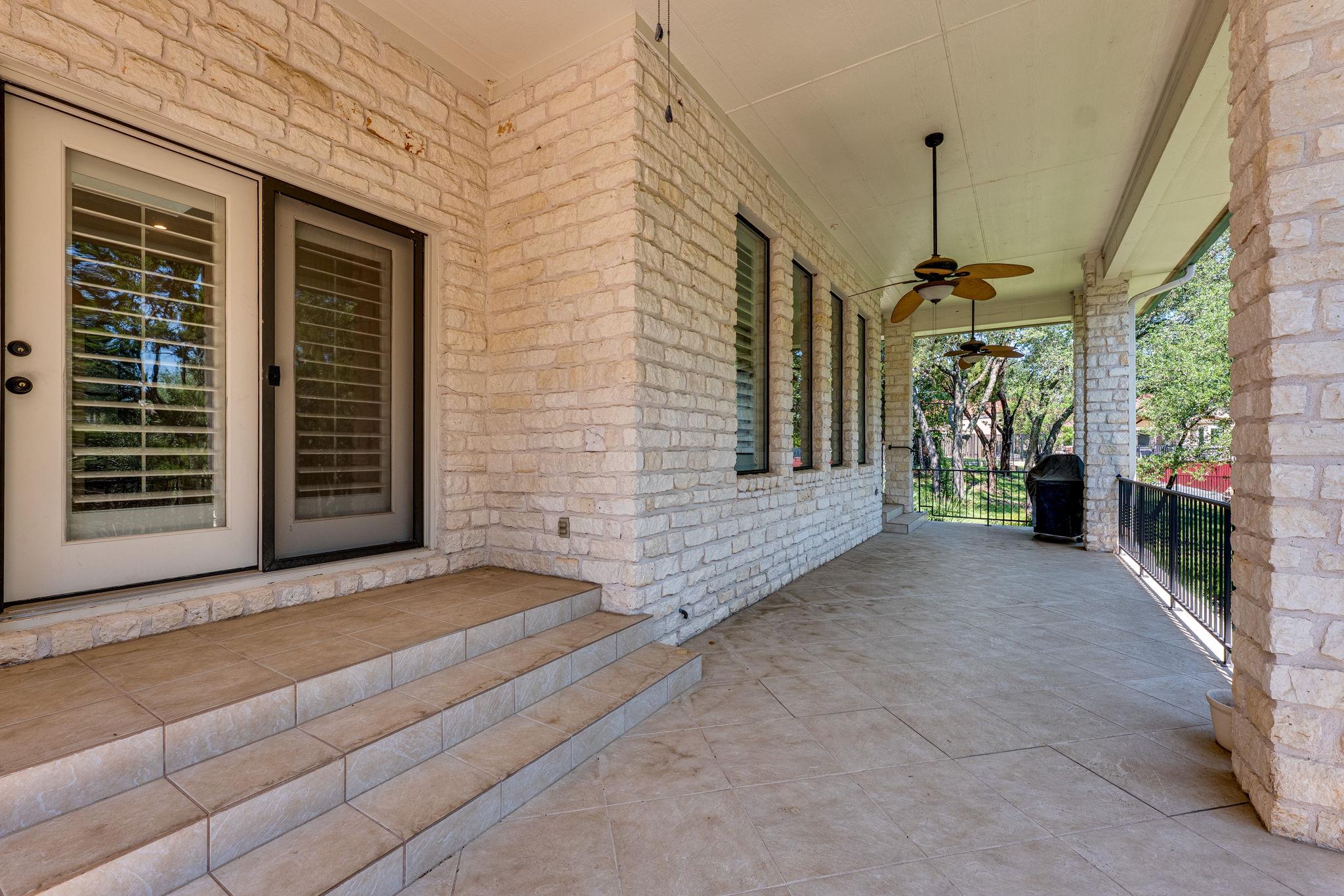 108 S El Reno Cv, Lakeway, TX 78734