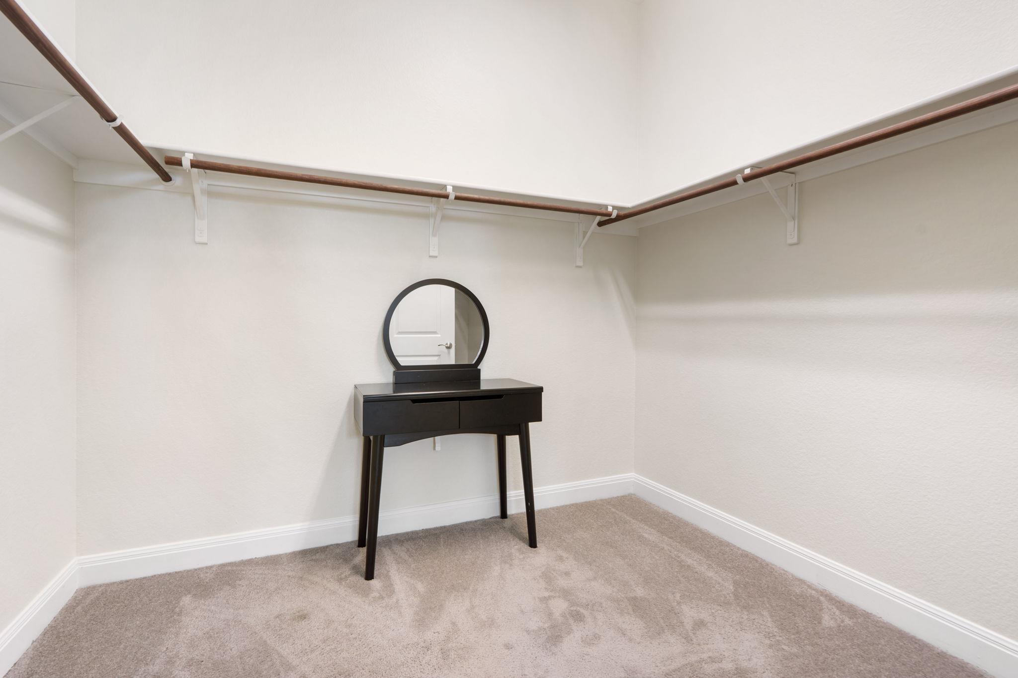 2304 Arroyo Grande Dr # 1, Leander, TX 78641