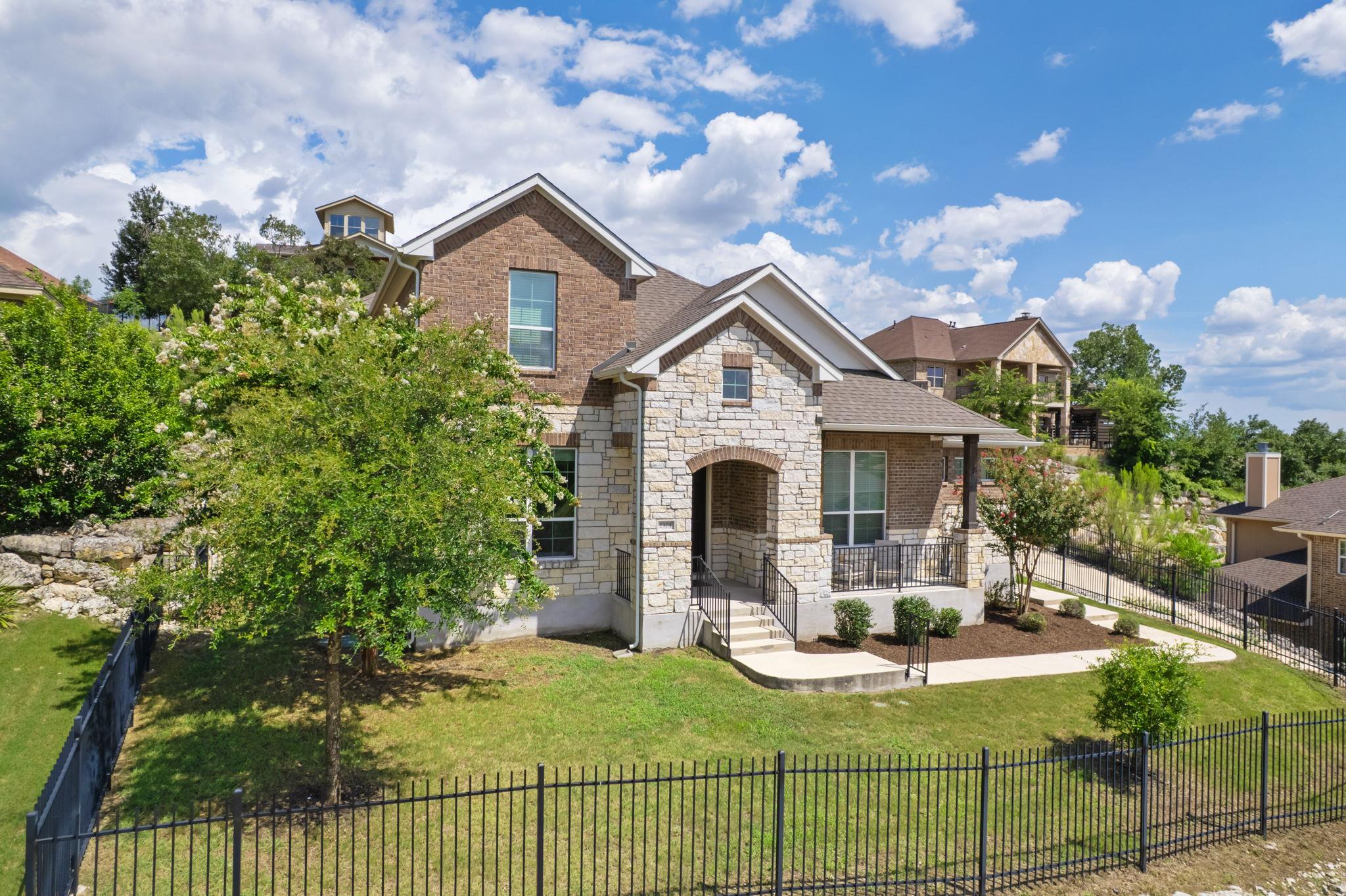 2304 Arroyo Grande Dr # 1, Leander, TX 78641