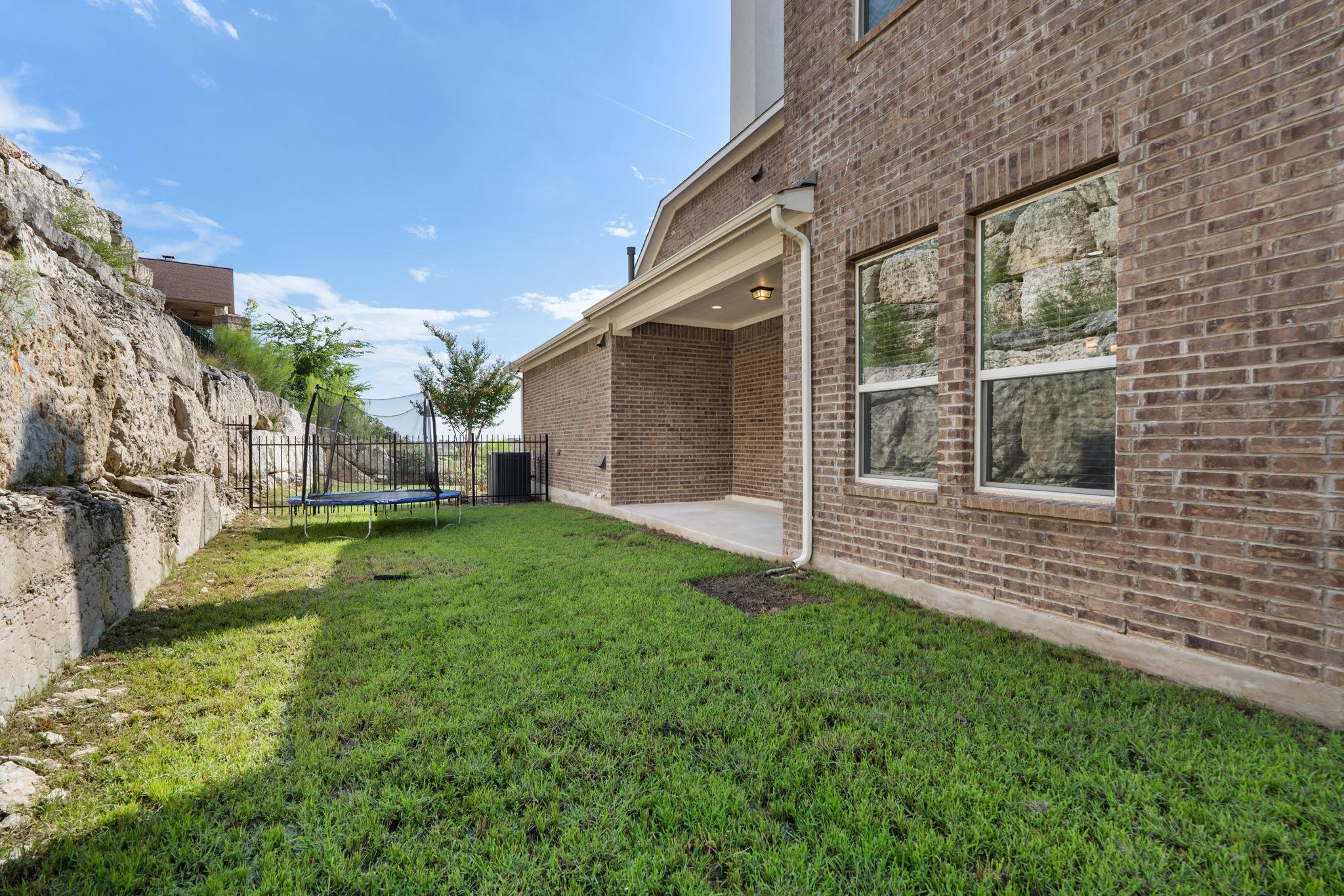 2304 Arroyo Grande Dr # 1, Leander, TX 78641