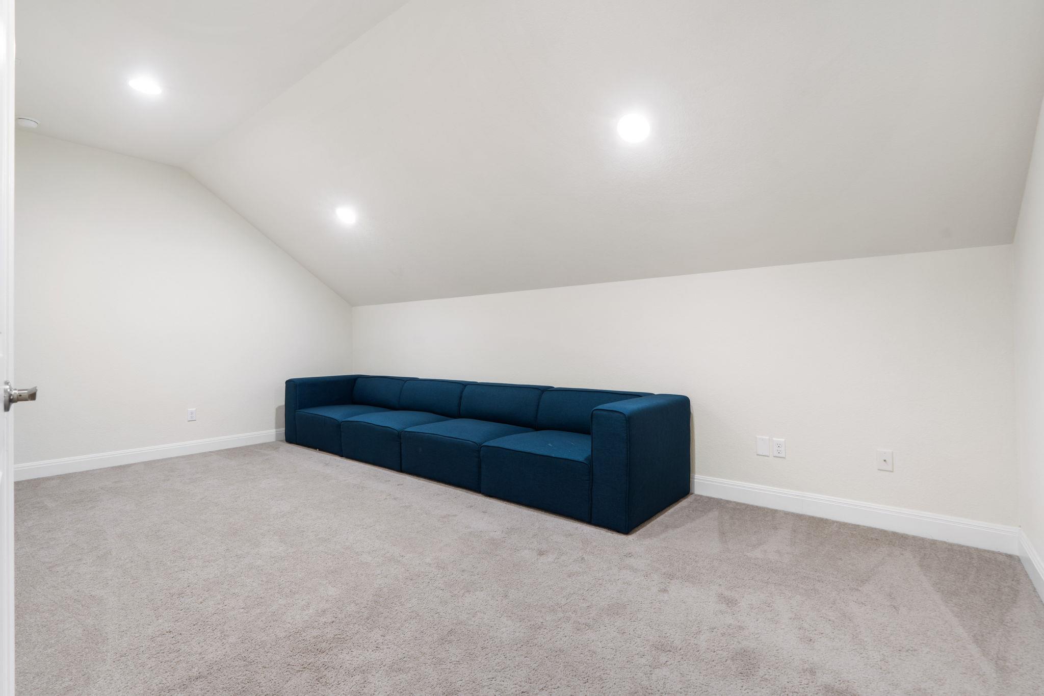 2304 Arroyo Grande Dr # 1, Leander, TX 78641