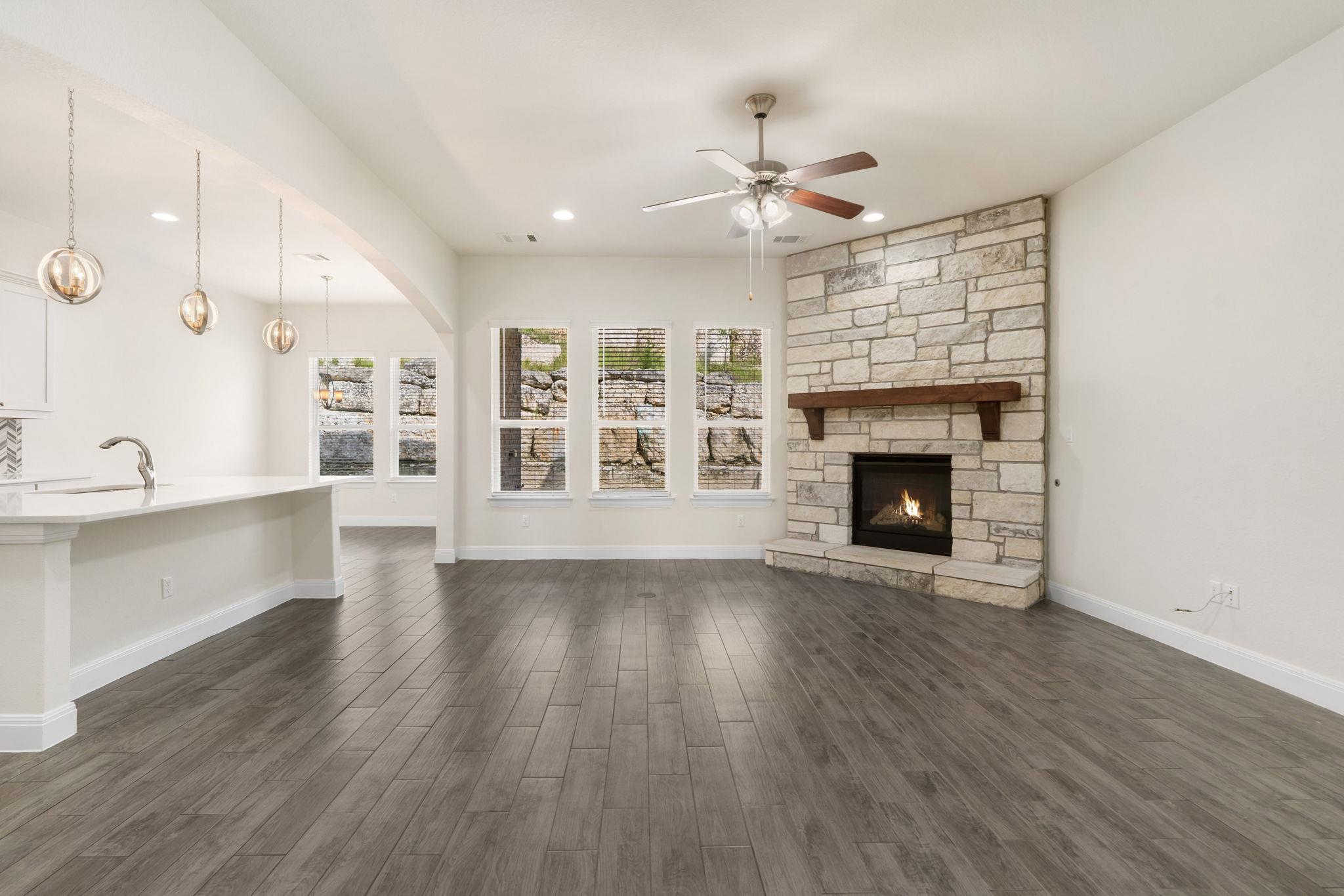 2304 Arroyo Grande Dr # 1, Leander, TX 78641