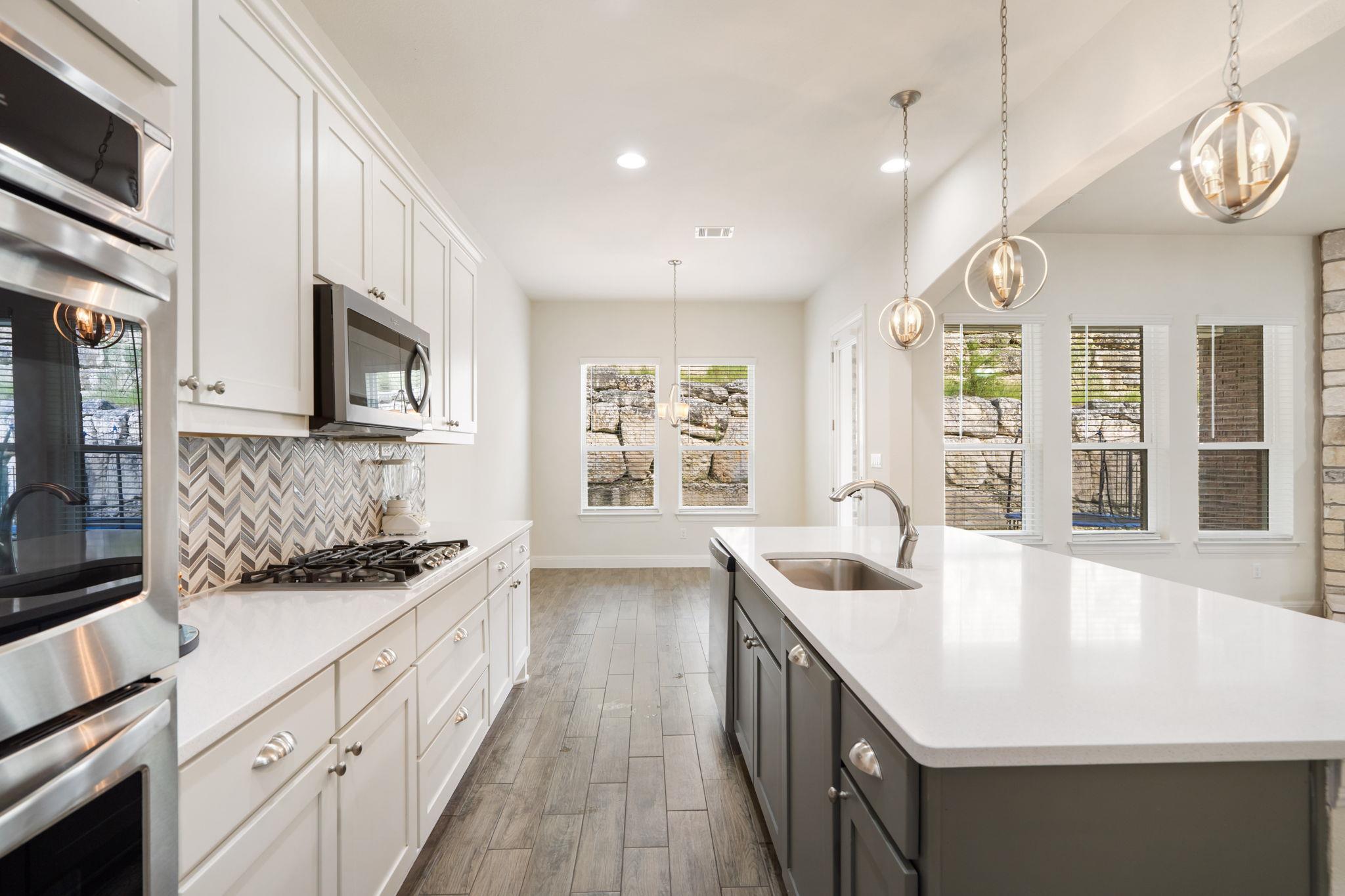 2304 Arroyo Grande Dr # 1, Leander, TX 78641