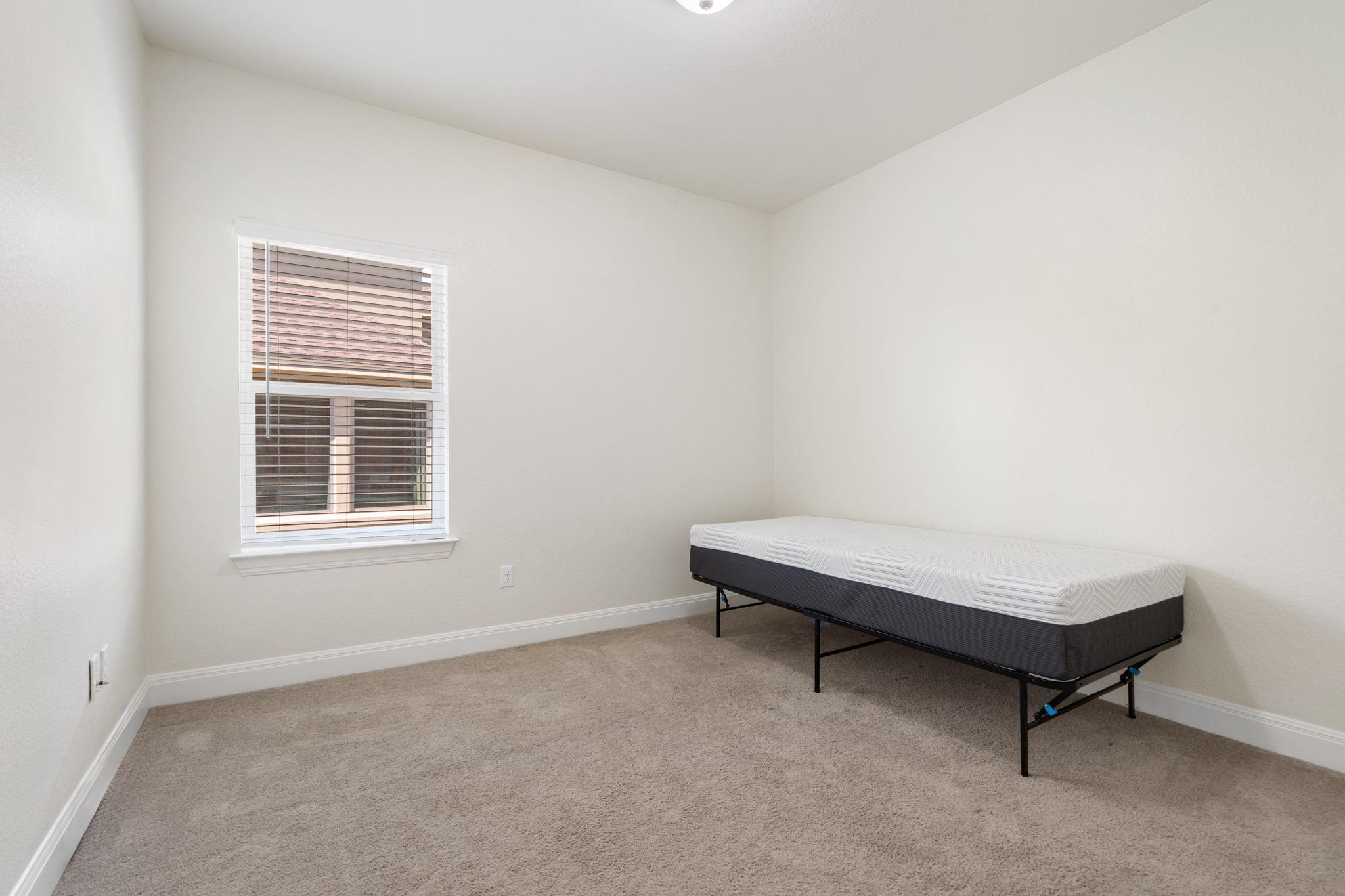 2304 Arroyo Grande Dr # 1, Leander, TX 78641