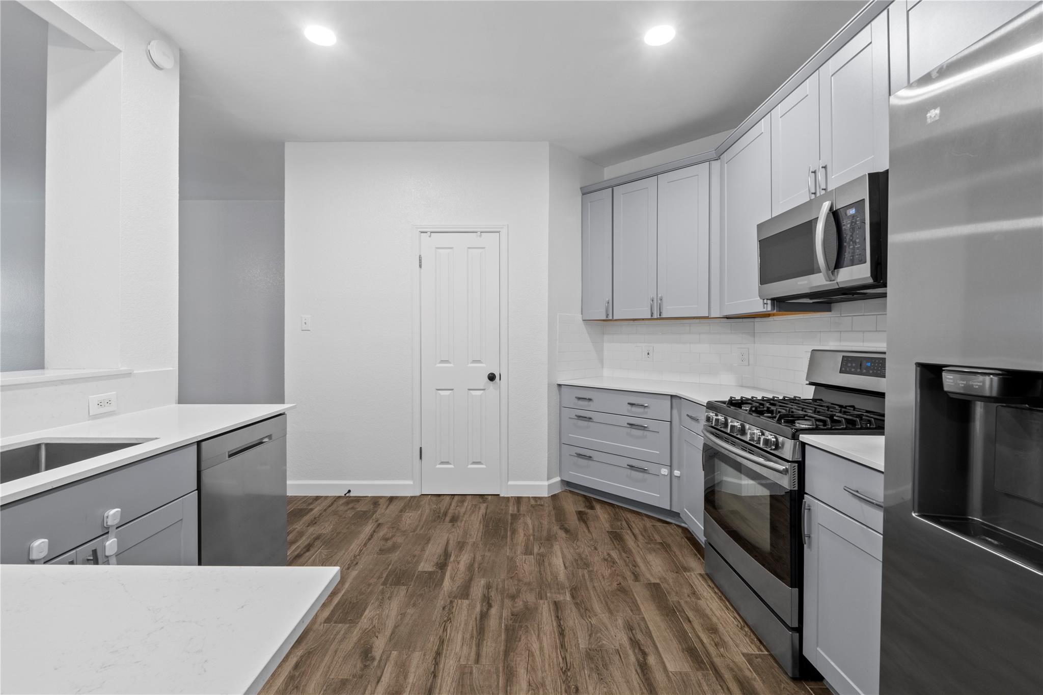 1700 Warwick Way, Cedar Park, TX 78613