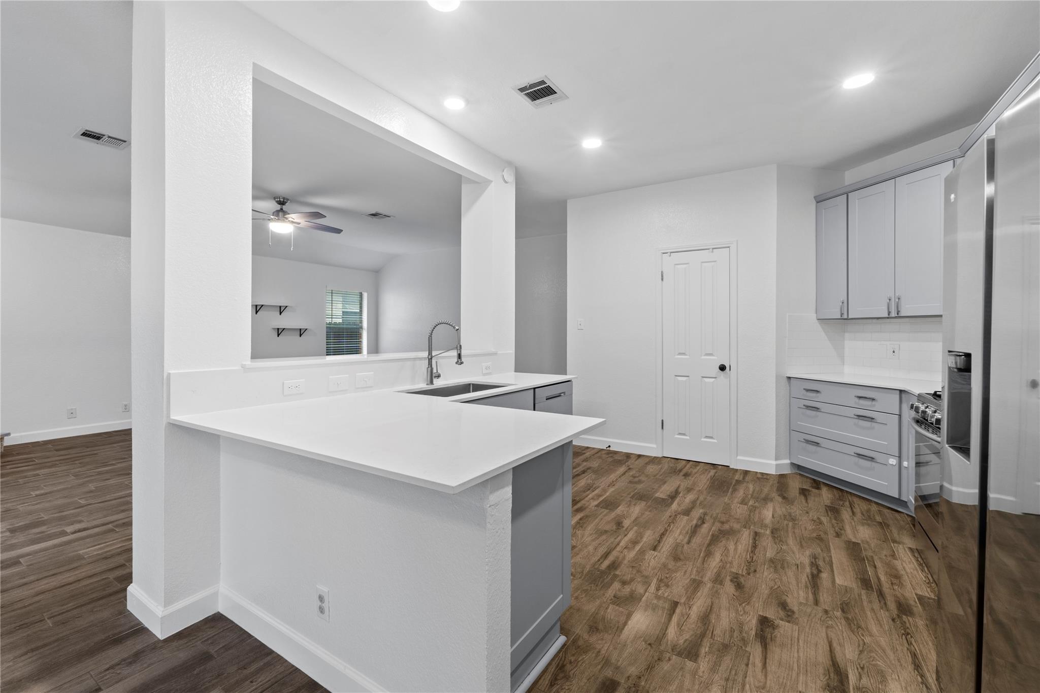 1700 Warwick Way, Cedar Park, TX 78613