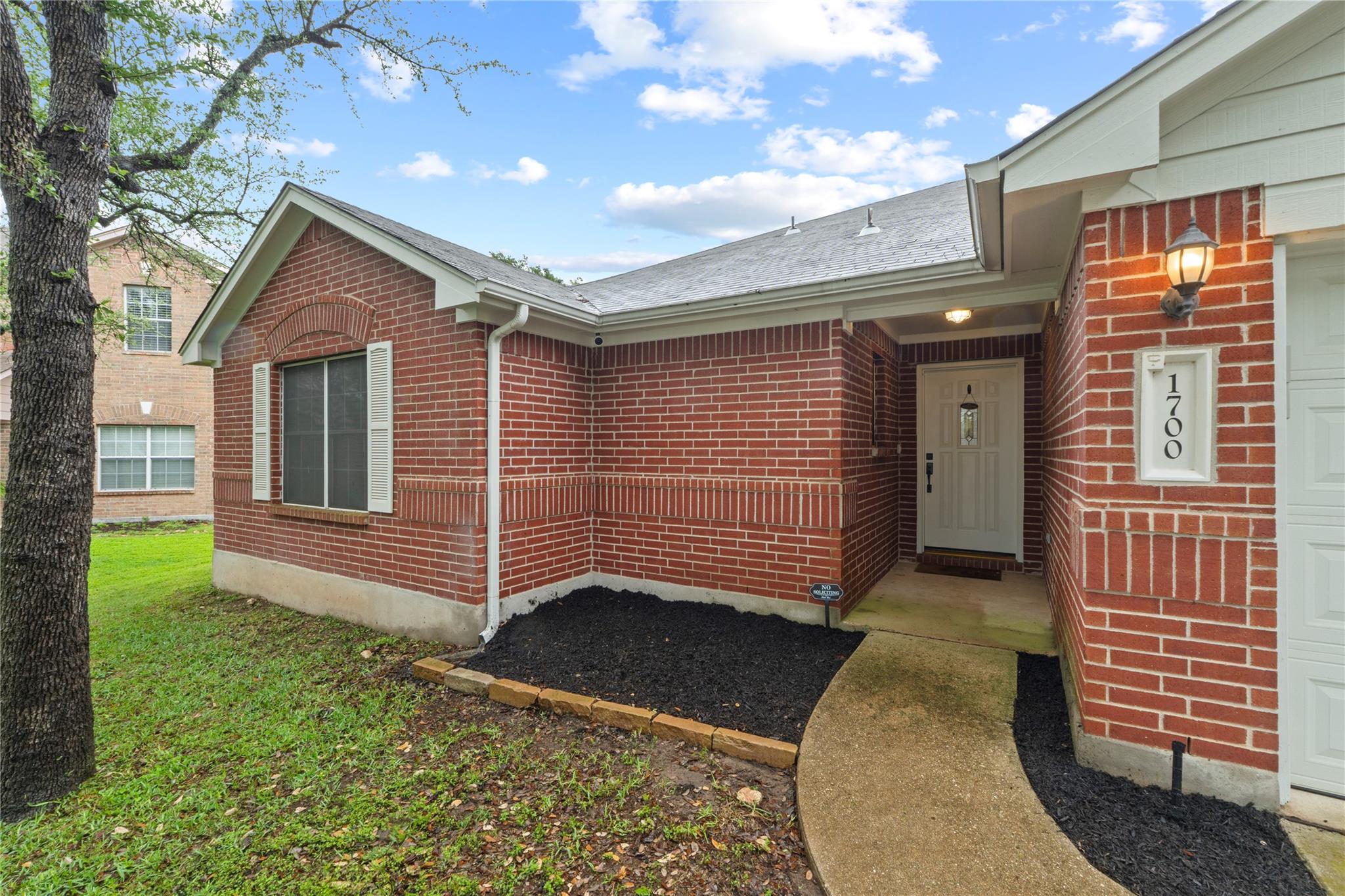 1700 Warwick Way, Cedar Park, TX 78613