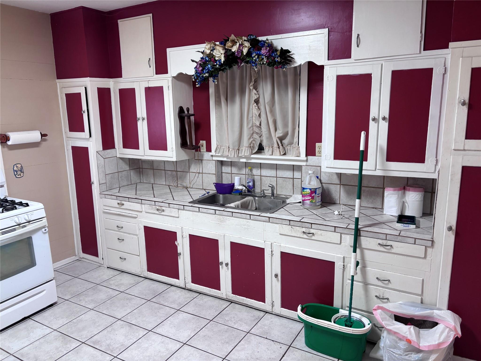 2150 County Road 153, Georgetown, TX 78626