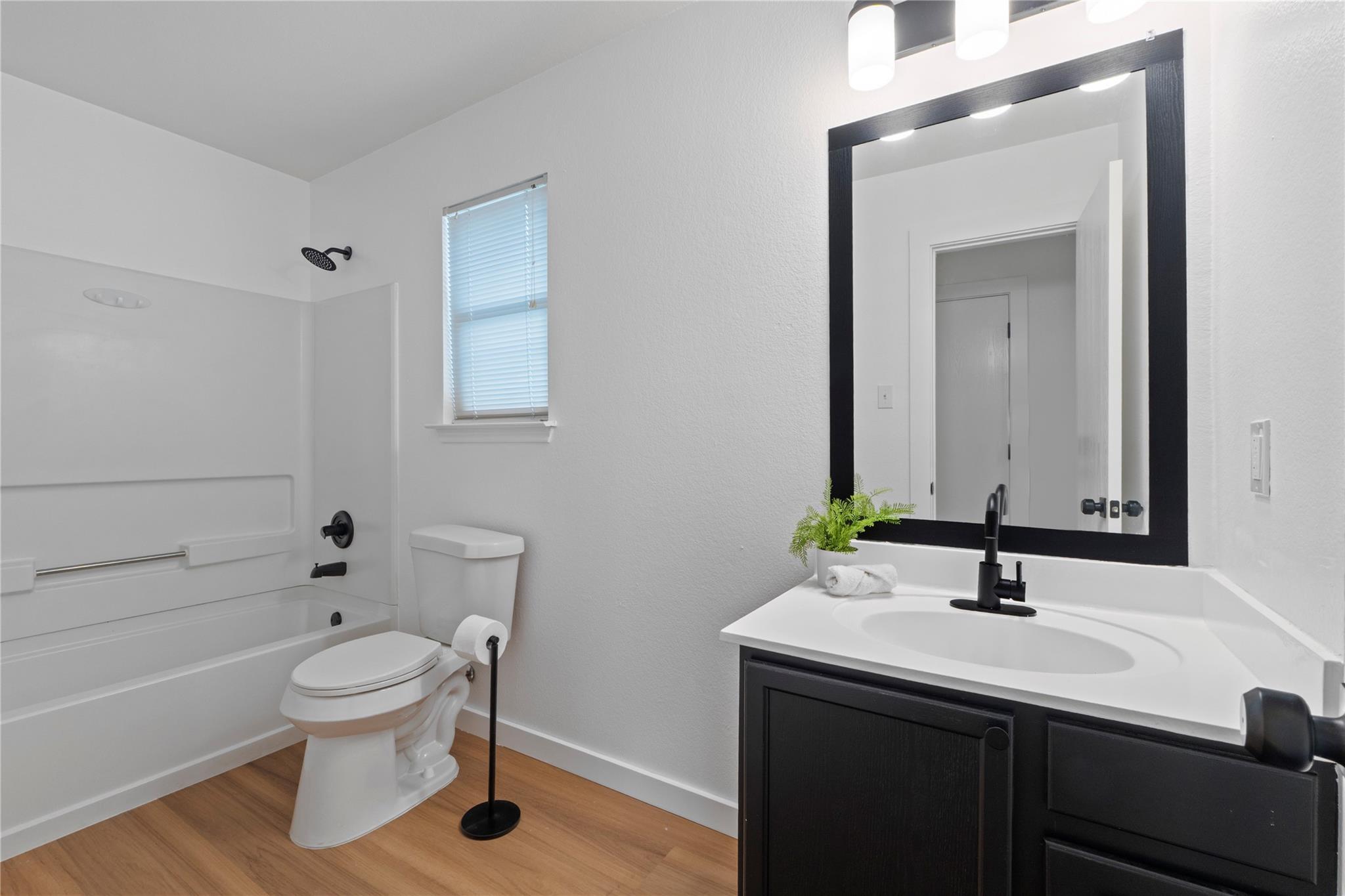 13213 Sea Biscuit Dr, Del Valle, TX 78617