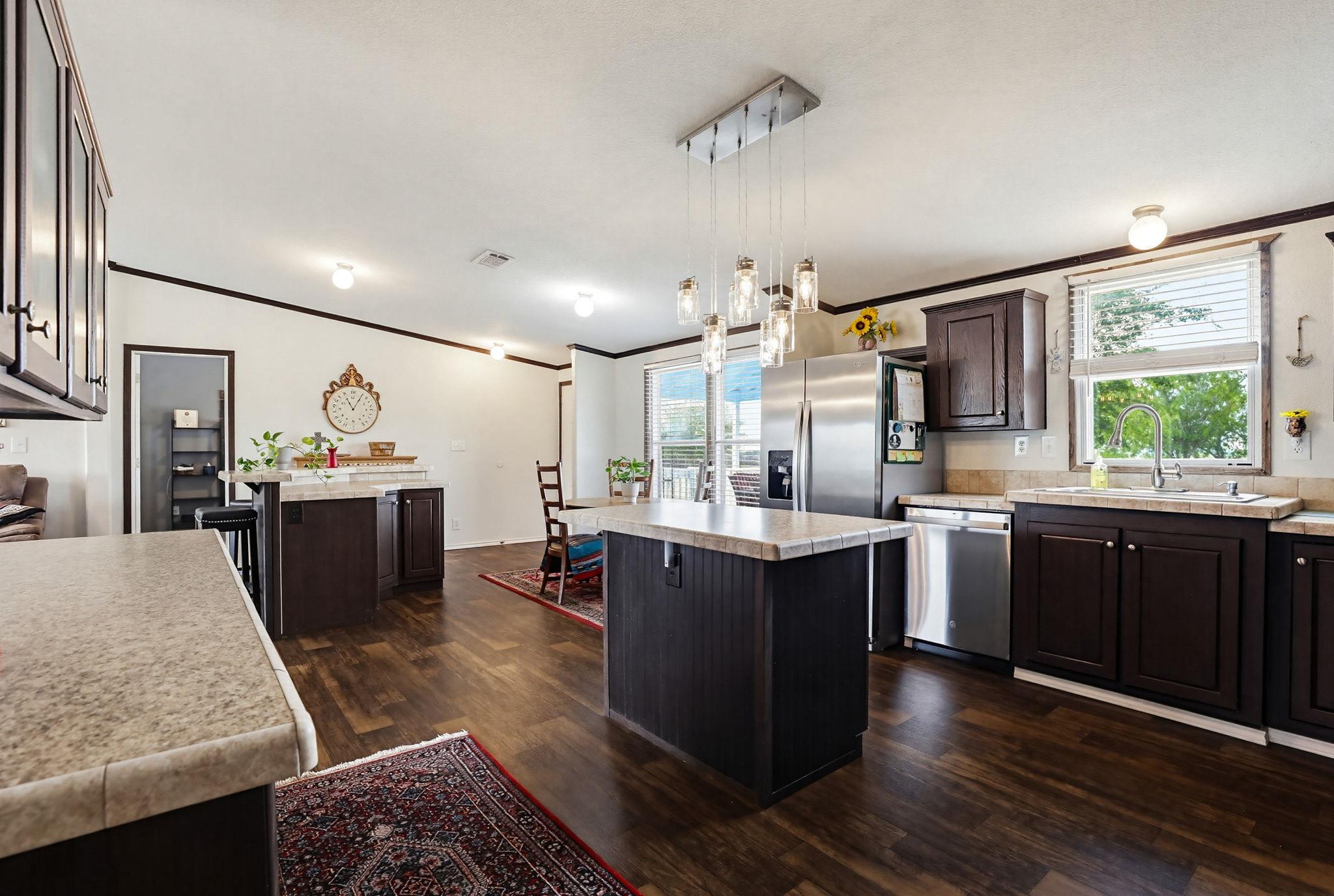 269 Callihan Rd, Lockhart, TX 78644