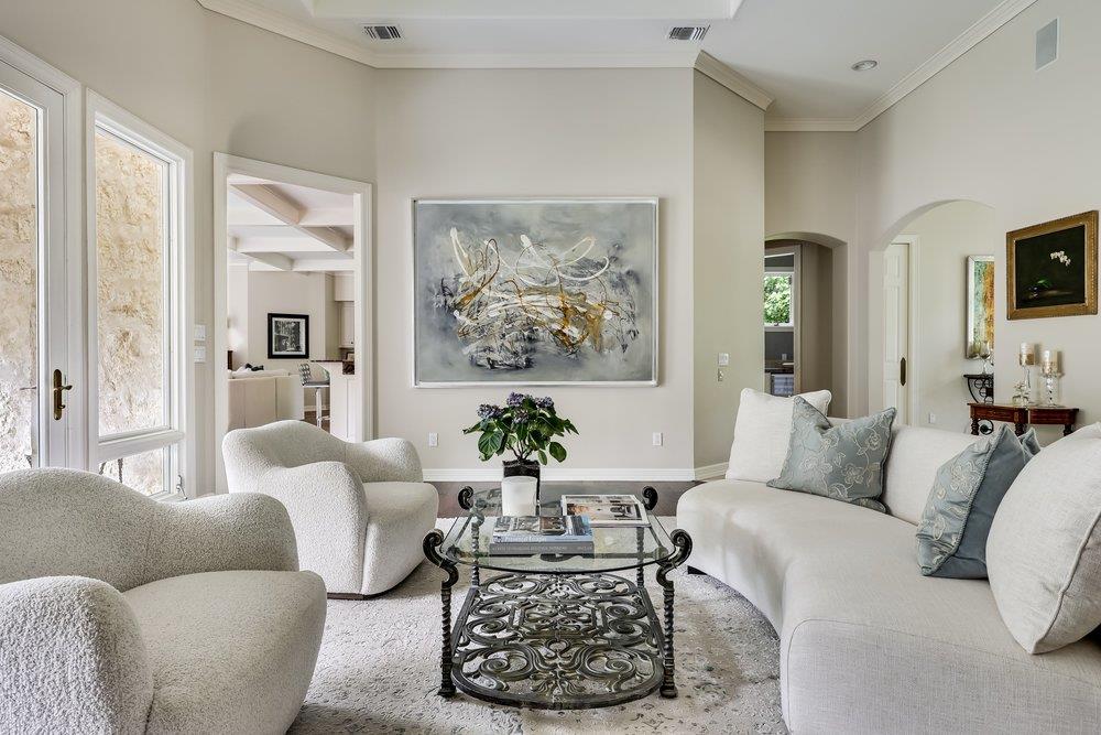 102 Wood Trl, West Lake Hills, TX 78746