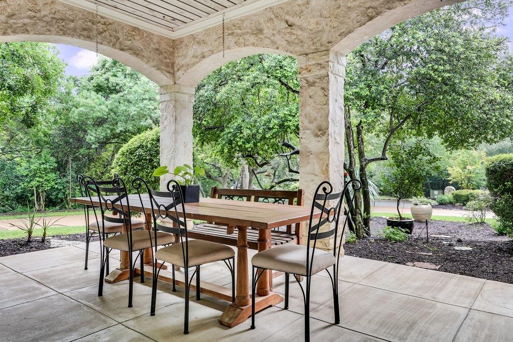 102 Wood Trl, West Lake Hills, TX 78746