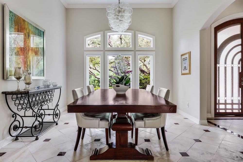 102 Wood Trl, West Lake Hills, TX 78746