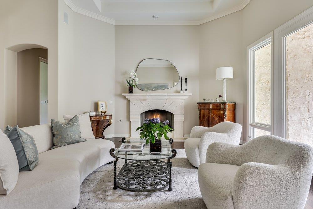 102 Wood Trl, West Lake Hills, TX 78746