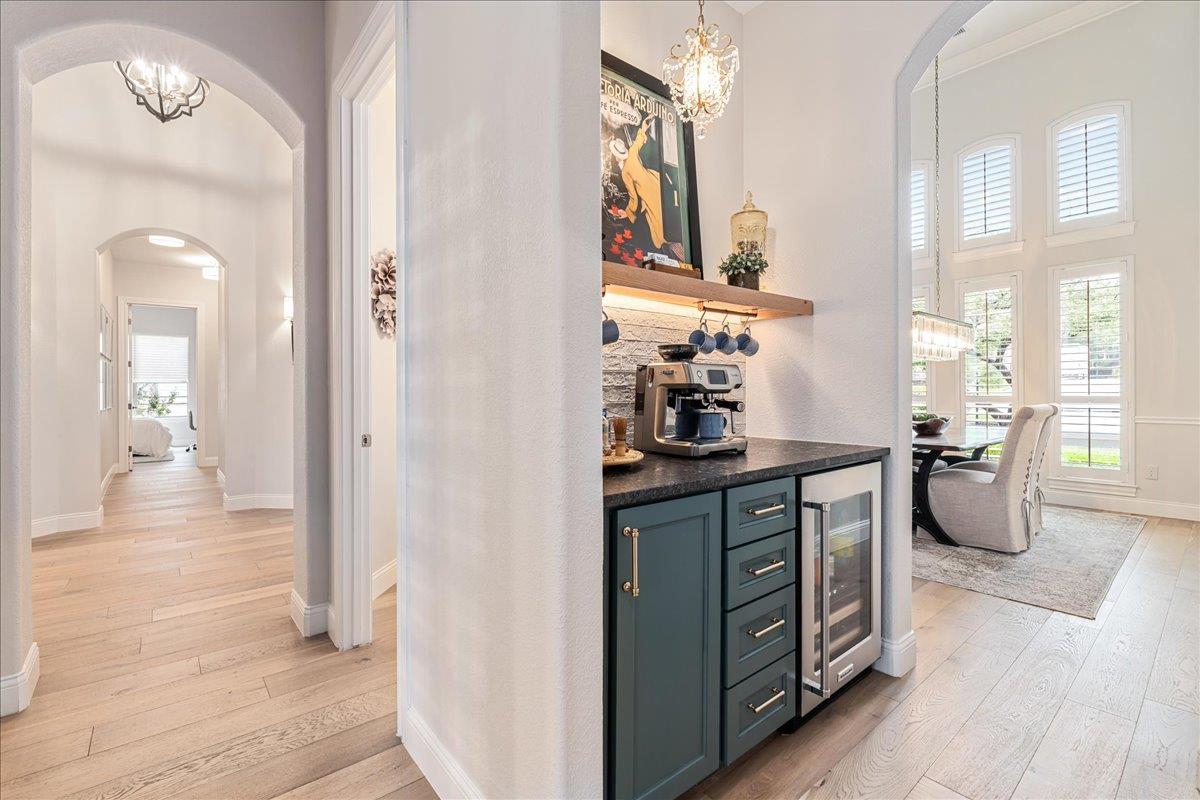 214 Varco Dr, Austin, TX 78738