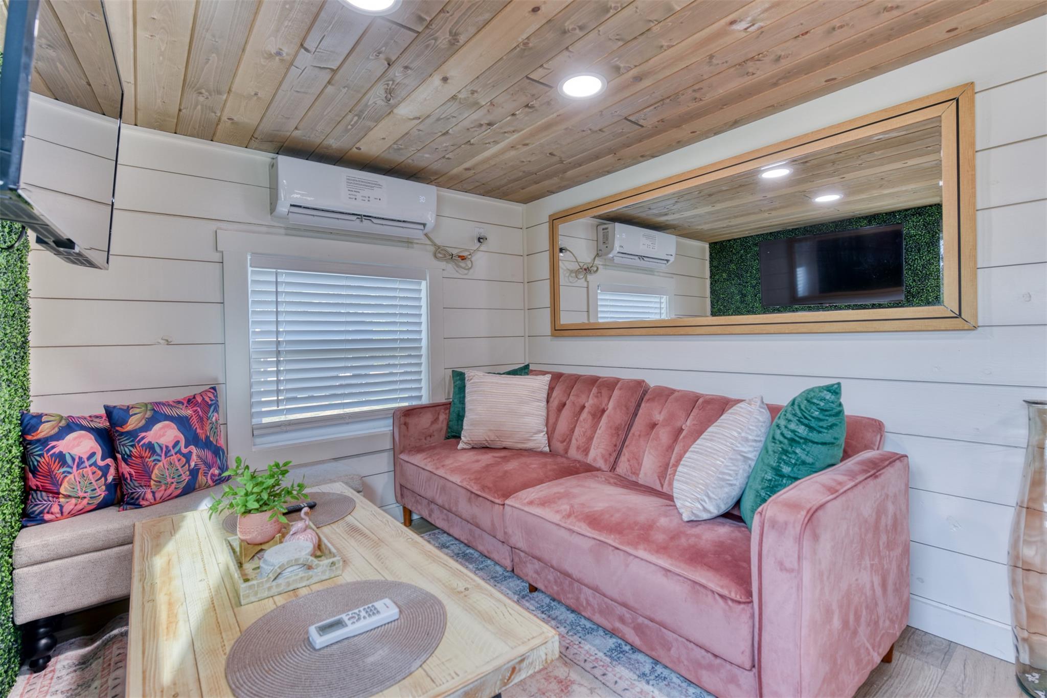 1156 Narrows Rd, Blanco, TX 78606