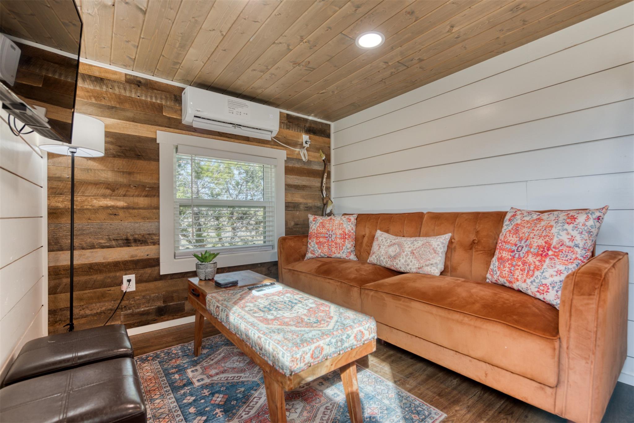 1156 Narrows Rd, Blanco, TX 78606